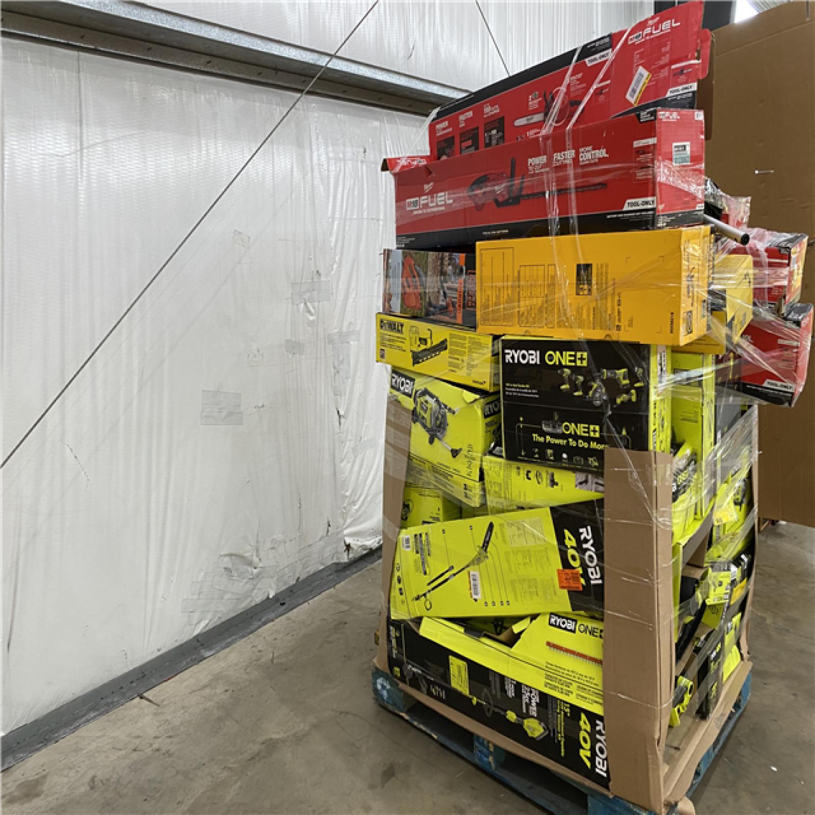 Houston Location AS IS - Tool Pallet