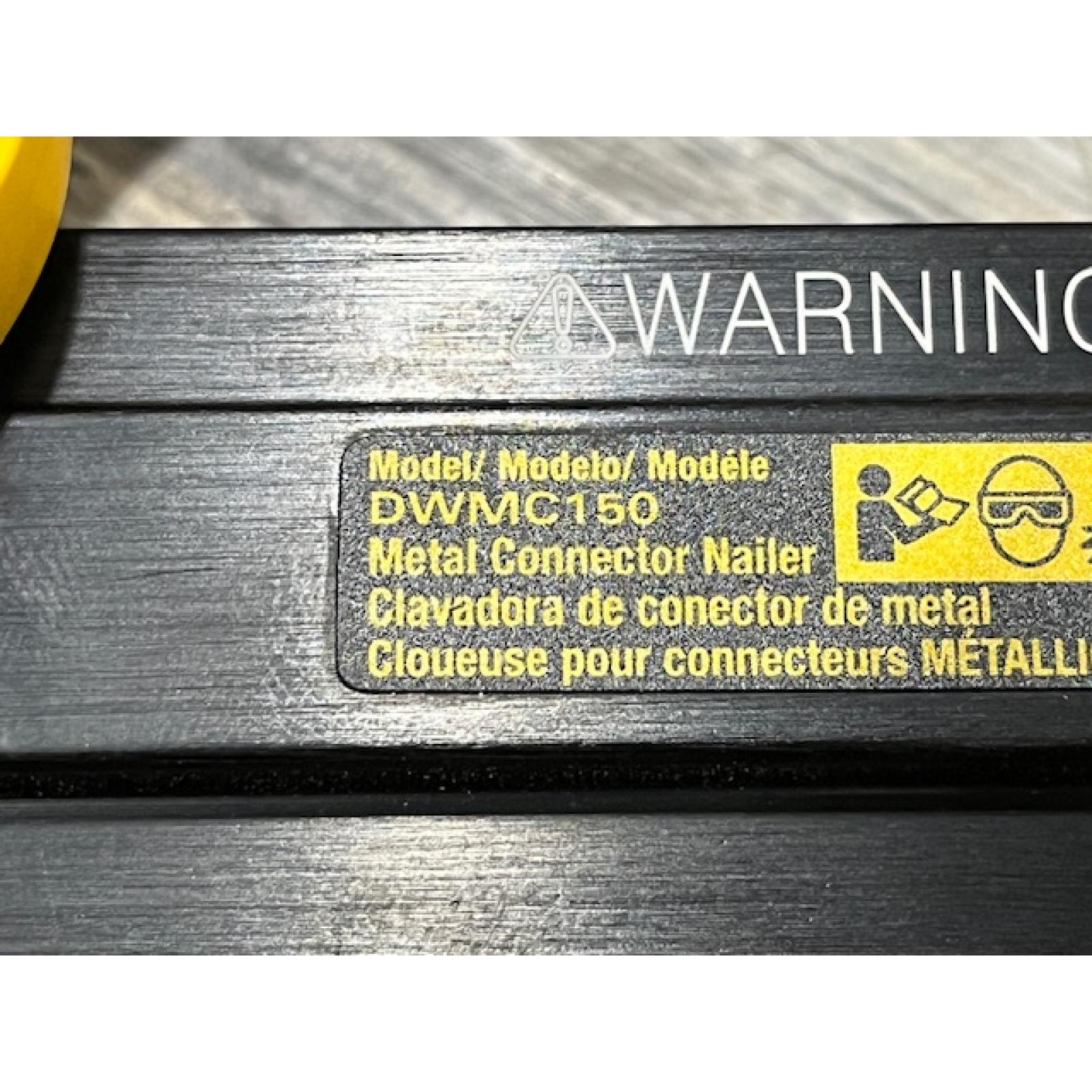 AS-IS DEWALT Cordless 18-Gauge Narrow Crown Stapler (Tool Only)