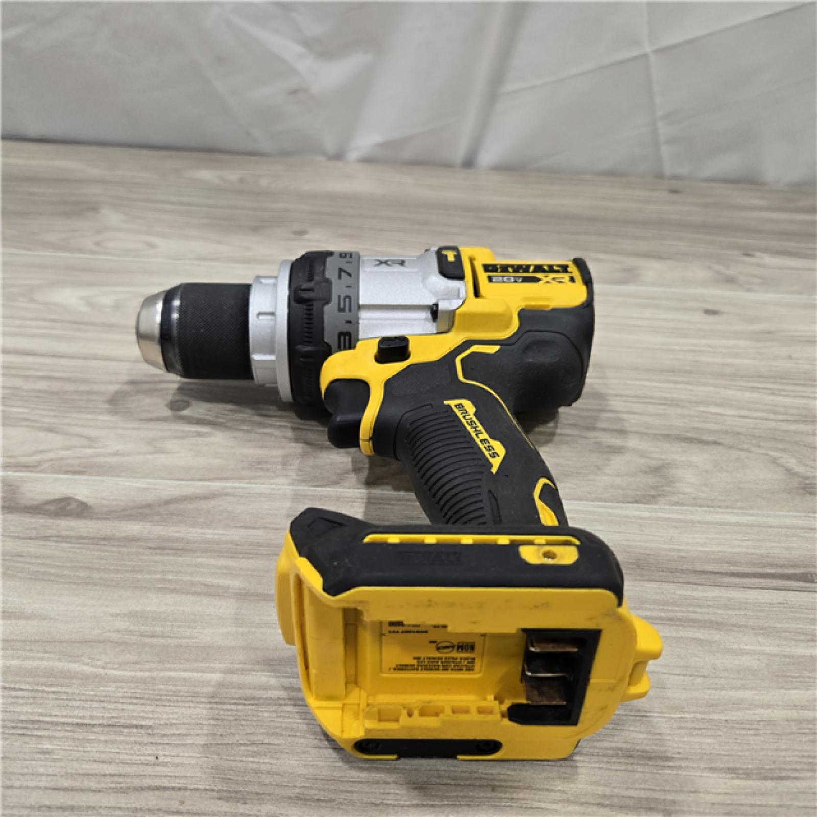 AS-IS DEWALT 20V XR  Cordless Hammer Drill Kit