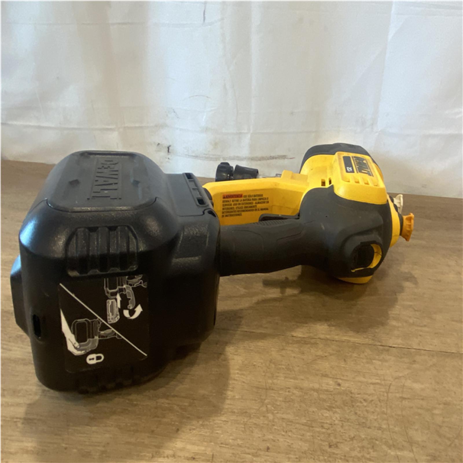 AS-IS DEWALT 20V MAX 550 PSI 1.0 GPM Cold Water Cordless Power Cleaner with 4-Nozzles (Tool Only)