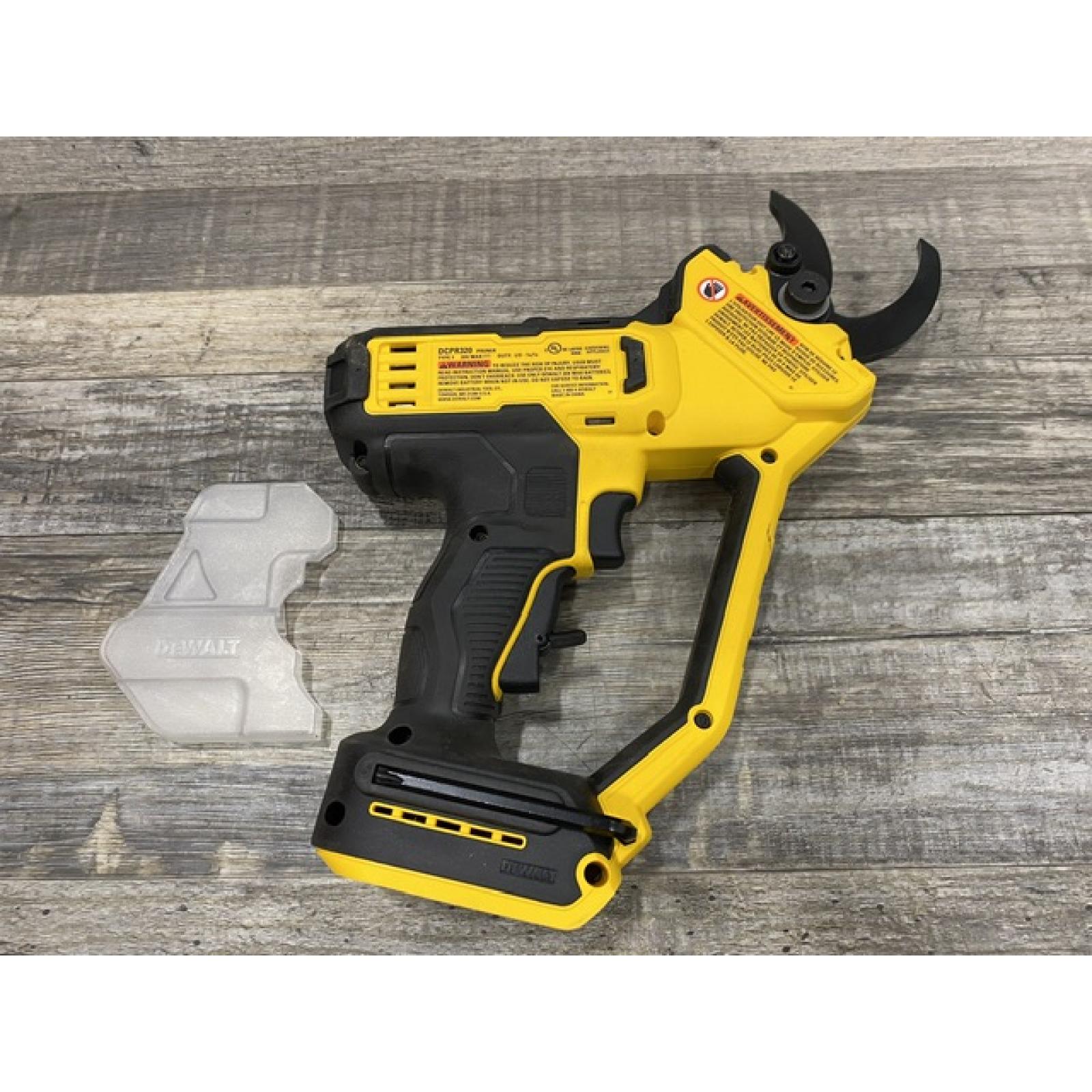 AS-IS DEWALT 20V MAX Cordless Battery Powered Pruner Kit