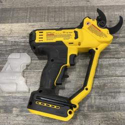 AS-IS DEWALT 20V MAX Cordless Battery Powered Pruner Kit