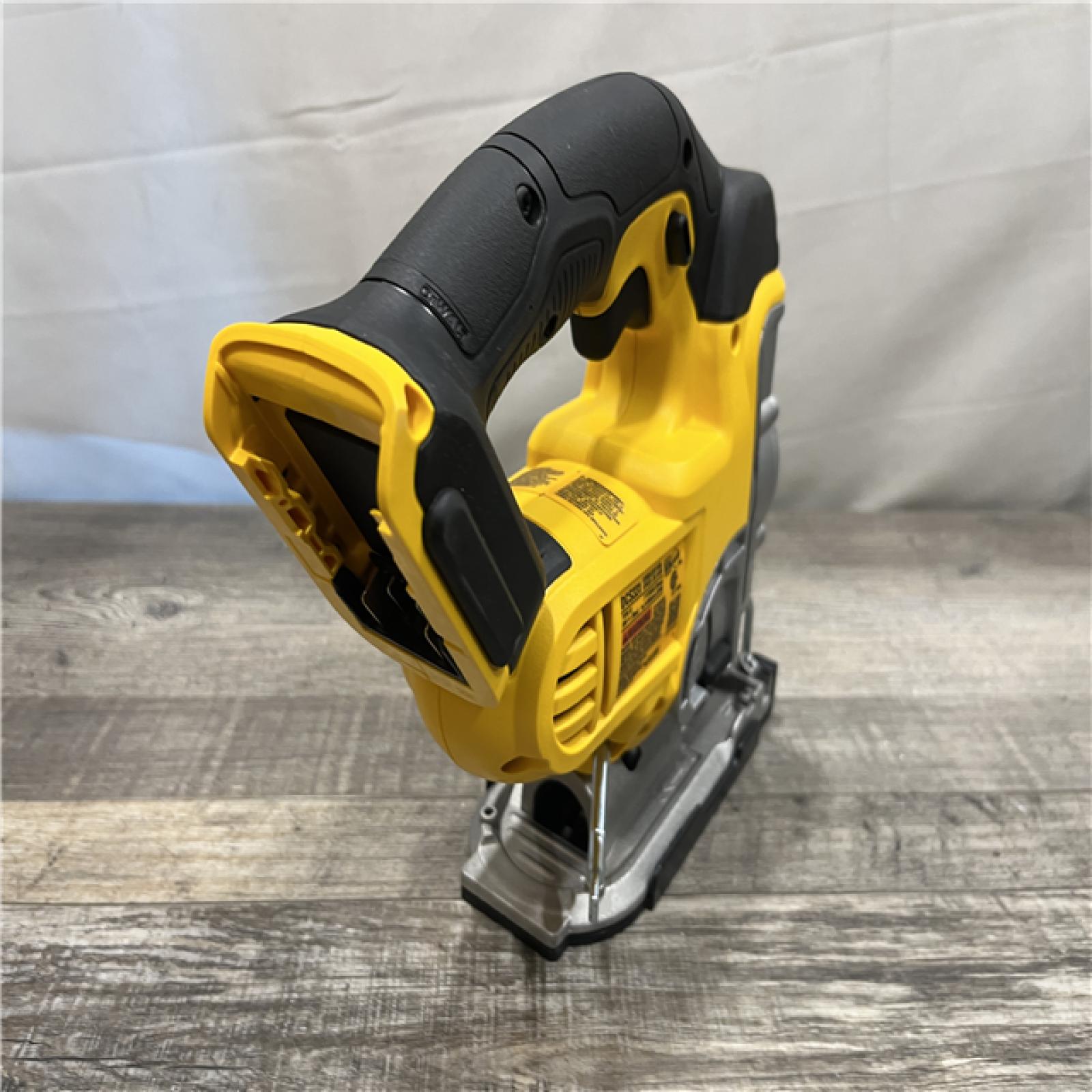 AS-IS DEWALT 20-Volt MAX Lithium-Ion Cordless Jig Saw Kit