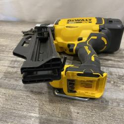 AS-IS DEWALT 20-Volt 21° Cordless Framing Nailer (Tool-Only)