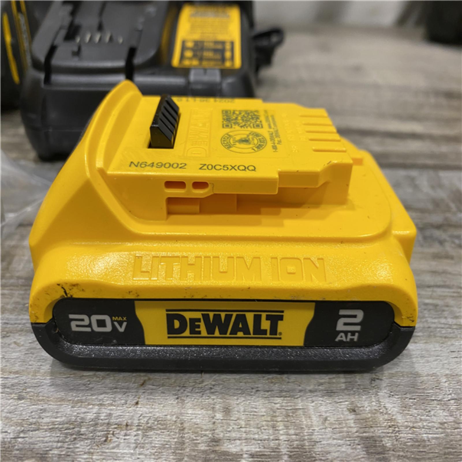 AS-IS DEWALT Atomic 20V Max Lithium-Ion Brushless Cordless Compact 1/4 in. Impact Driver Kit