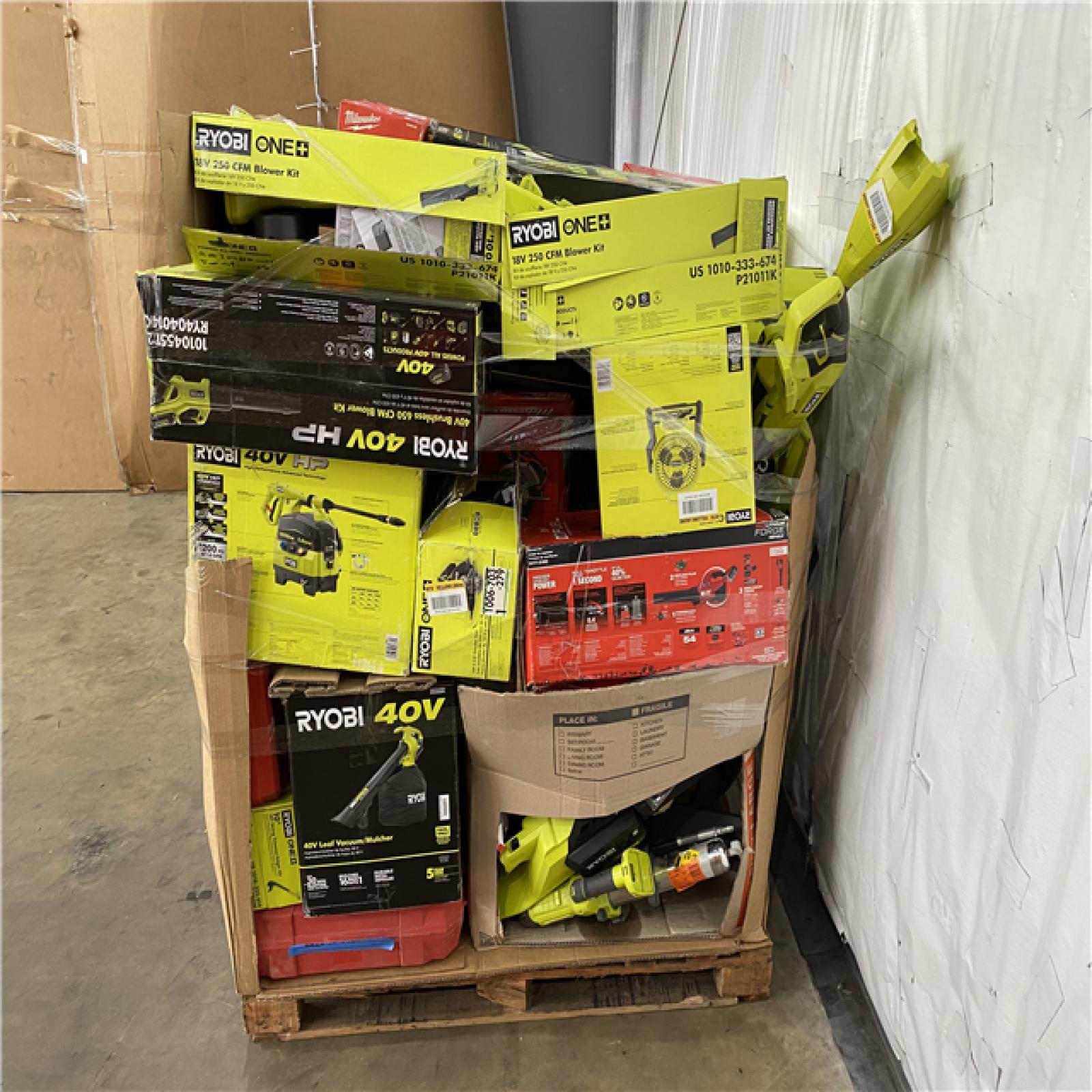 Houston Location AS IS - Tool Pallet