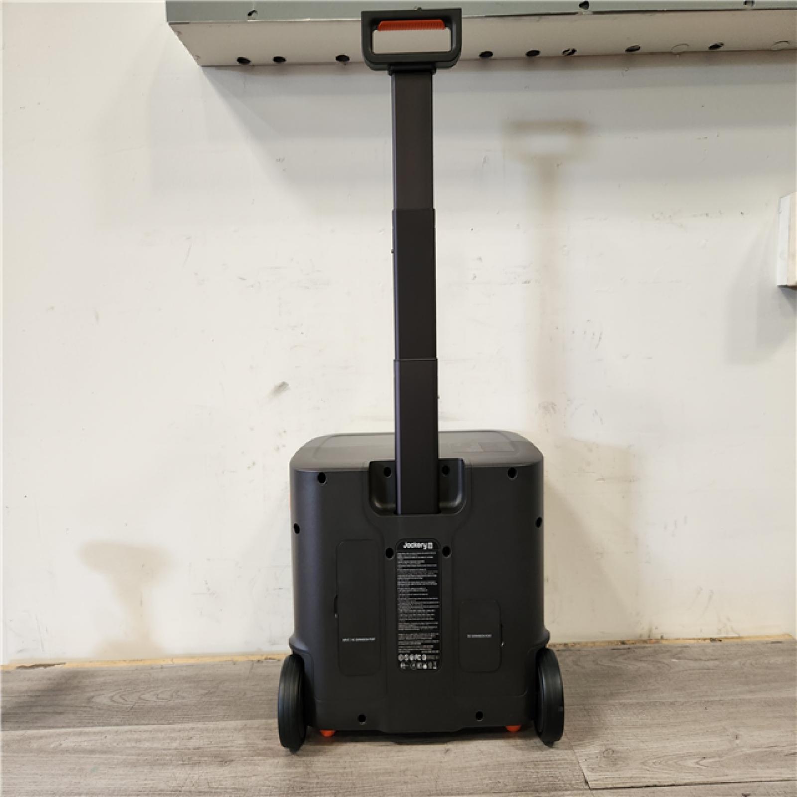Phoenix Location LIKE NEW Jackery Solar Generator Explorer 2000 Plus 2042.8Wh/ 3000W Model No. Je-2000C