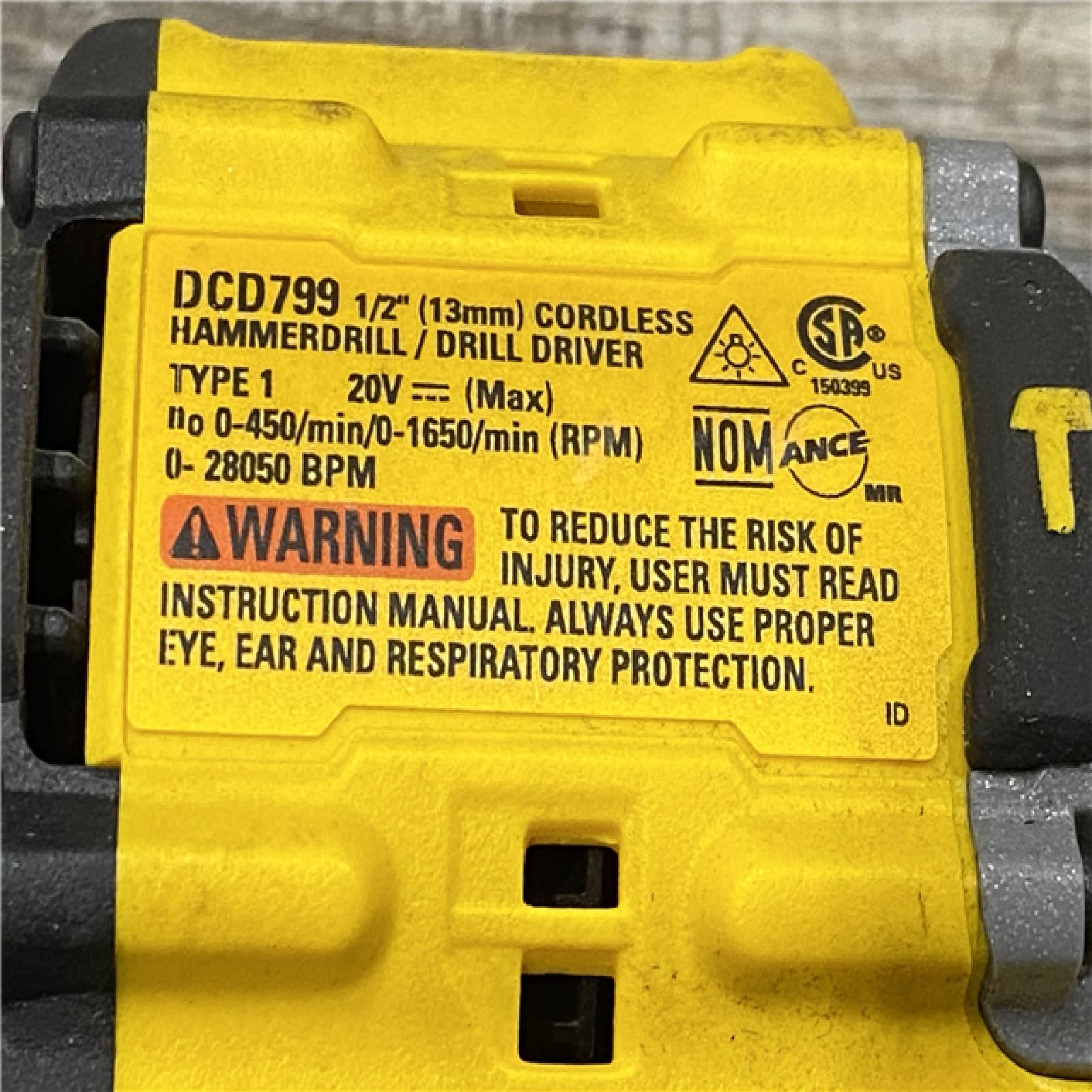 AS-IS DEWALT ATOMIC 20V Lithium-Ion Cordless 1/2 in. Hammer Drill Kit