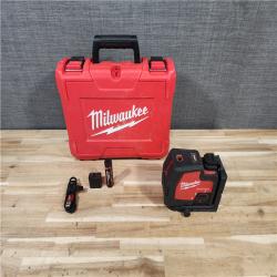 HOUSTON LOCATION - AS-IS (APPEARS LIKE NEW) Milwaukee Green 100 ft. Cross Line and Plumb Points Rechargeable Laser Level Kit