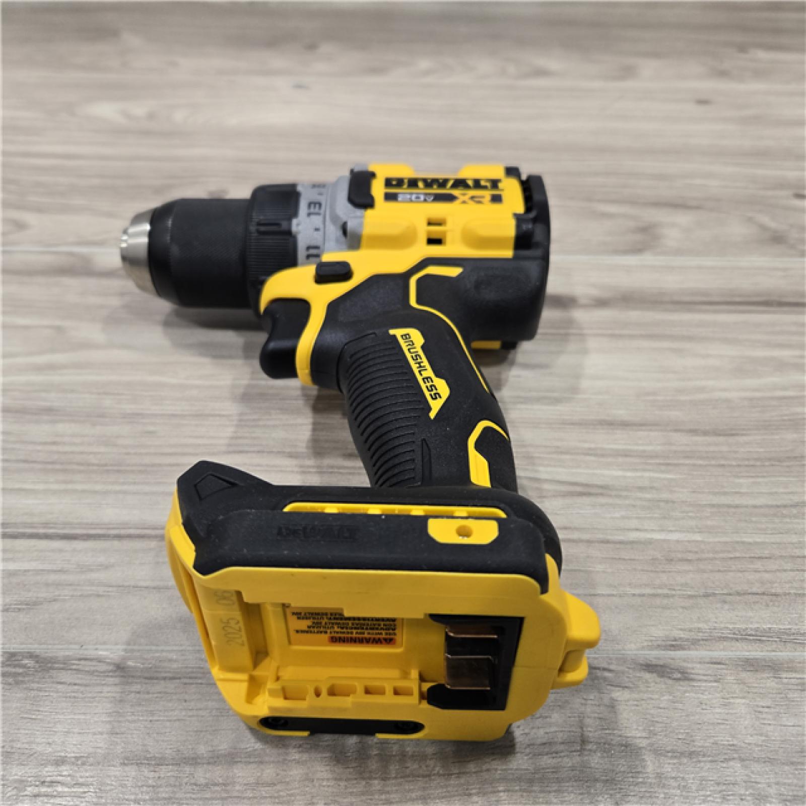 AS-IS DEWALT 20V MAX XR Cordless Drill/Driver Kit