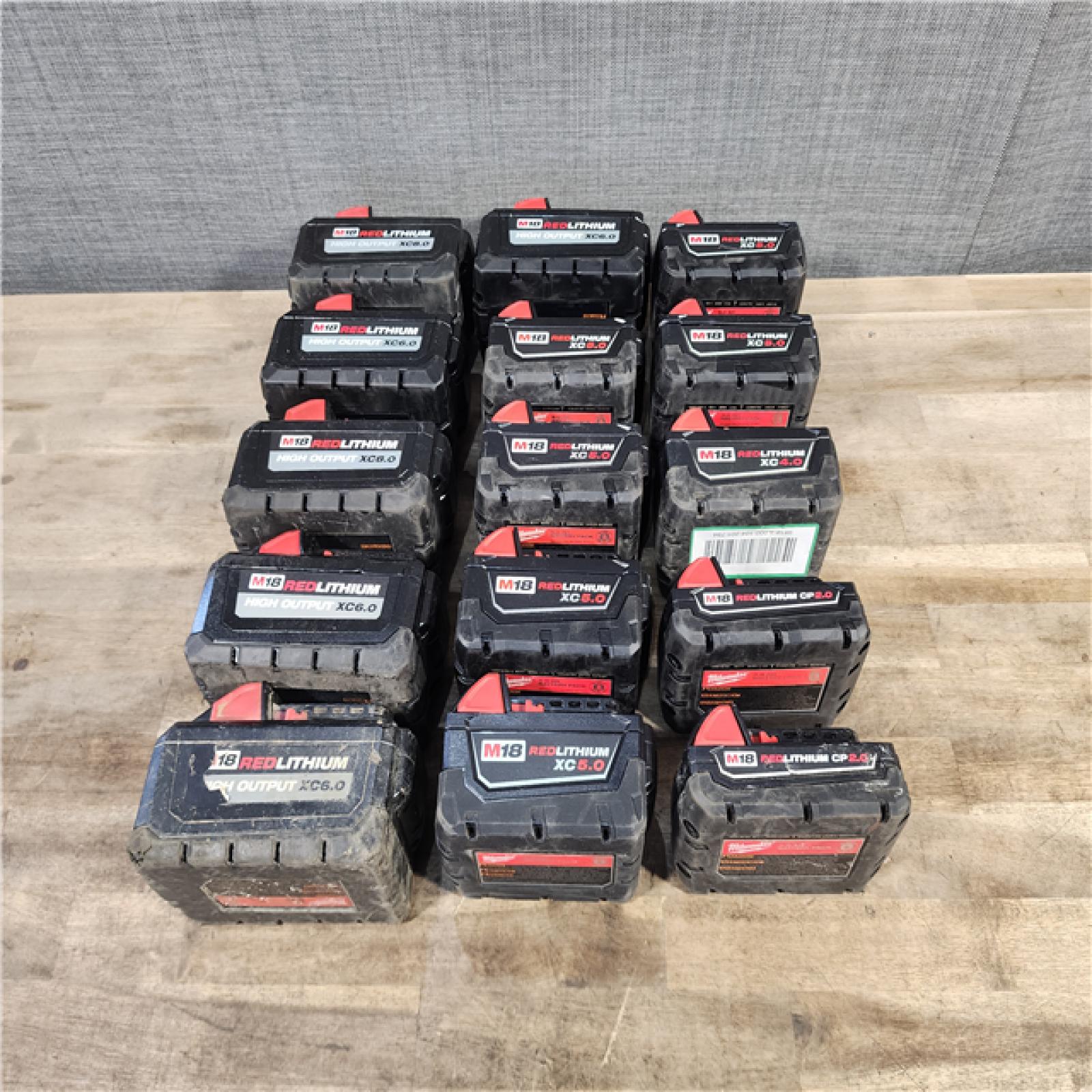 HOUSTON LOCATION - AS-IS MILWAUKEE BATTERY PACK QTY - 15