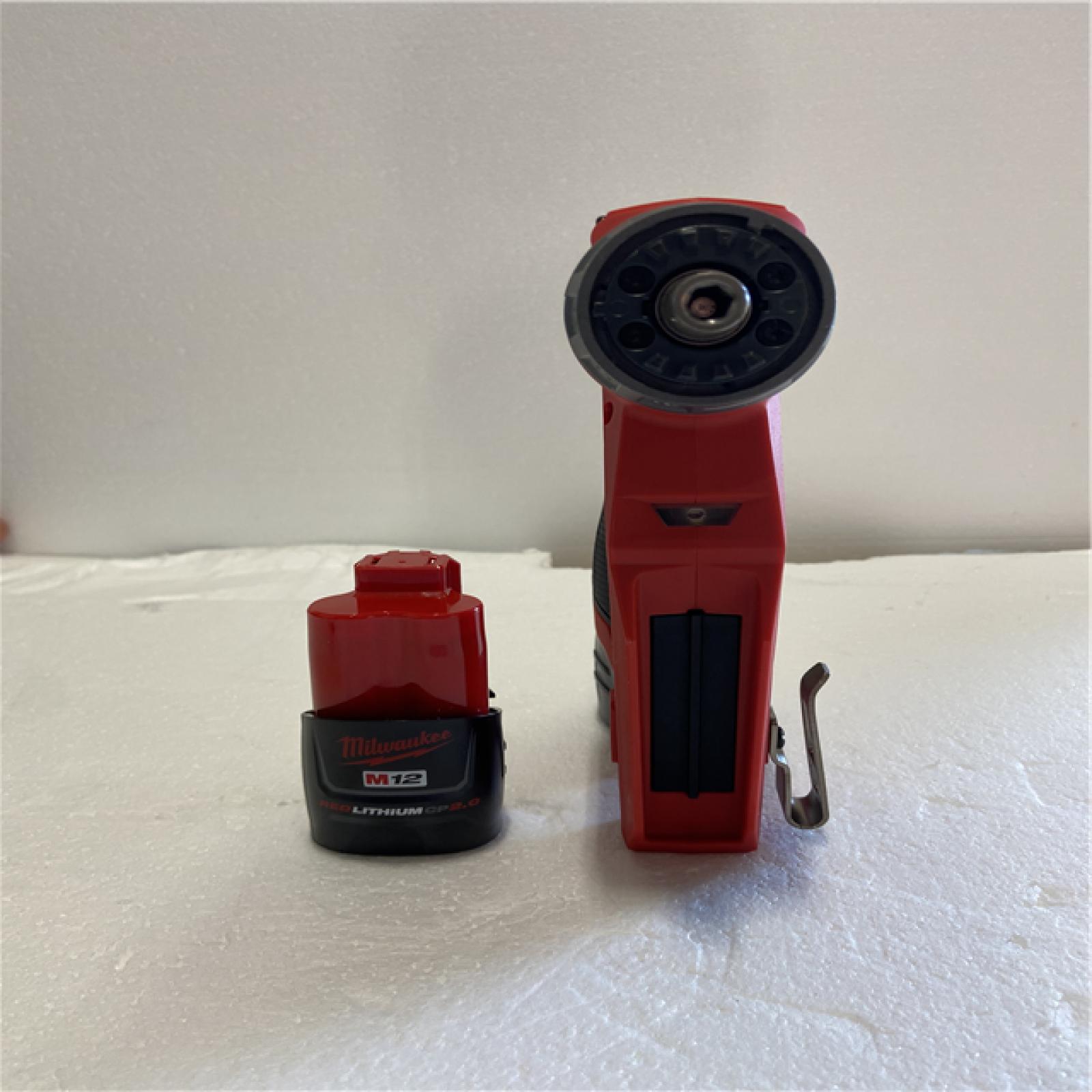 AS-IS - Milwaukee M12 FUEL 12V Lithium-Ion Brushless Cordless 4-in-1 Installation 3/8 in. Drill Driver Kit