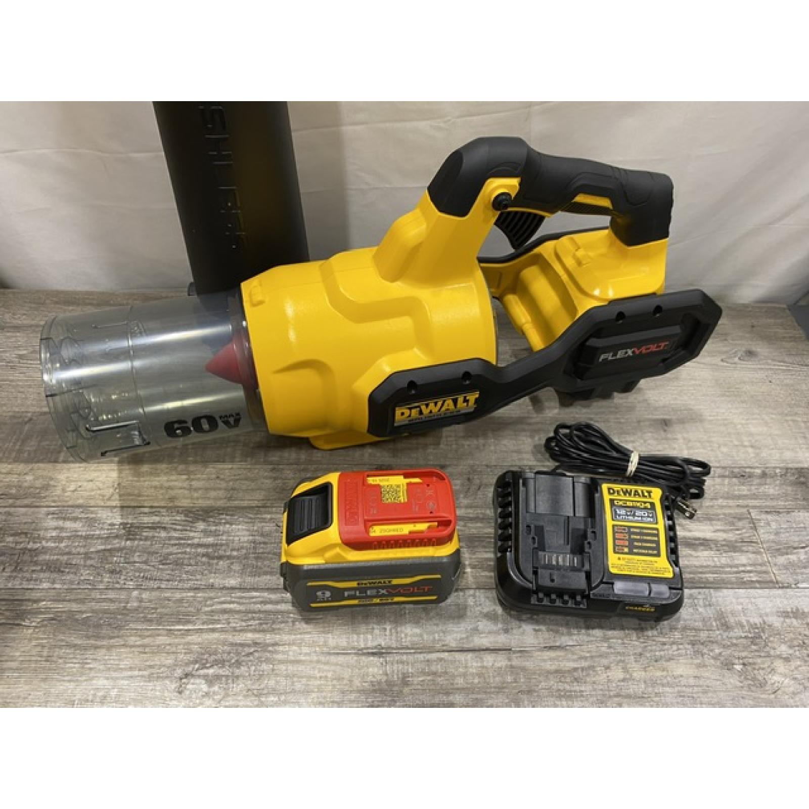 AS-IS DEWALT FLEXVOLT 60V MAX 125 MPH 600 CFM Brushless Cordless Battery Powered Blower Kit