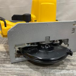 AS-IS DEWALT 6-1/2'' 165MM CIRCULAR SAW (Tool-Only)