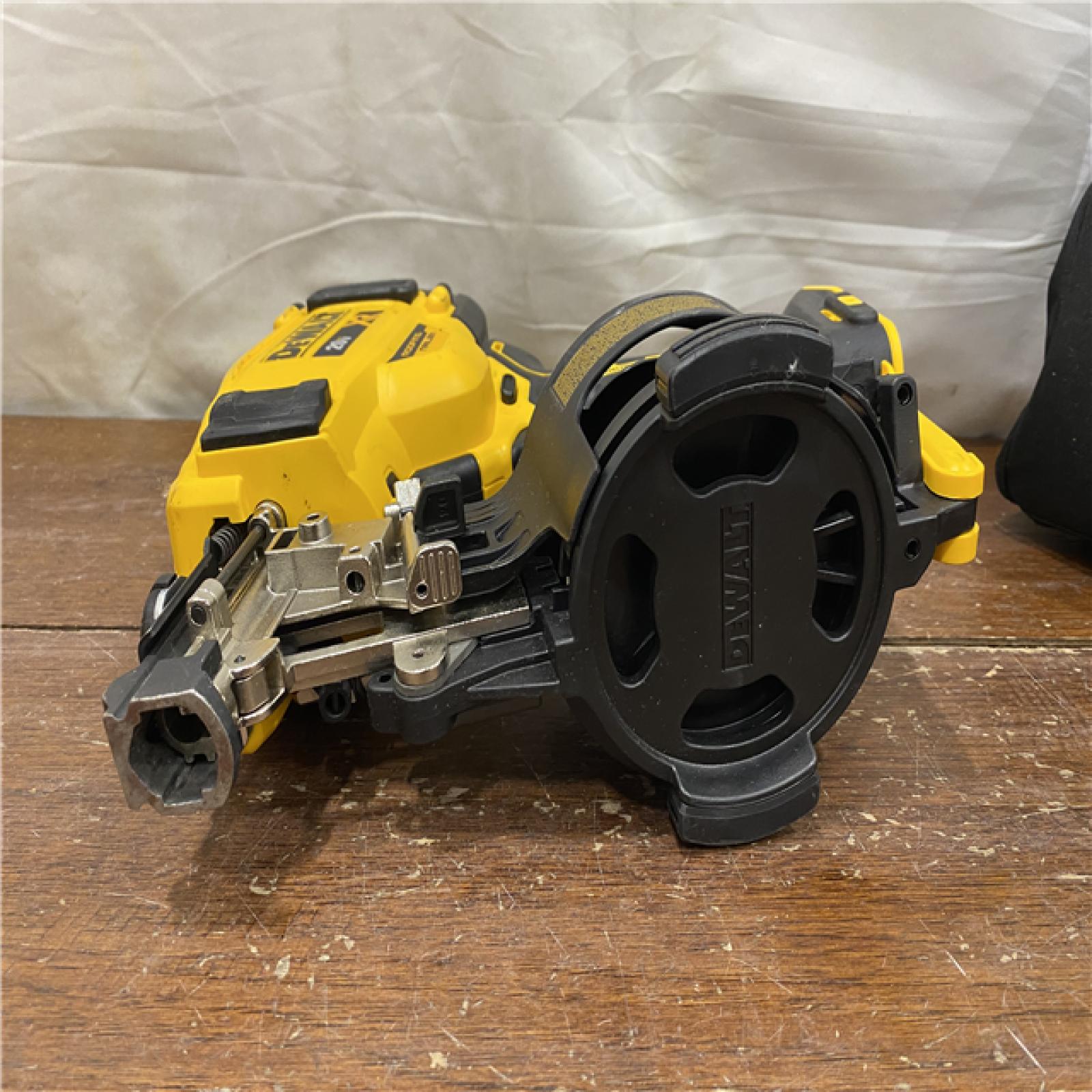 AS-IS DEWALT 2007898 Roofing Nailer Cordless
