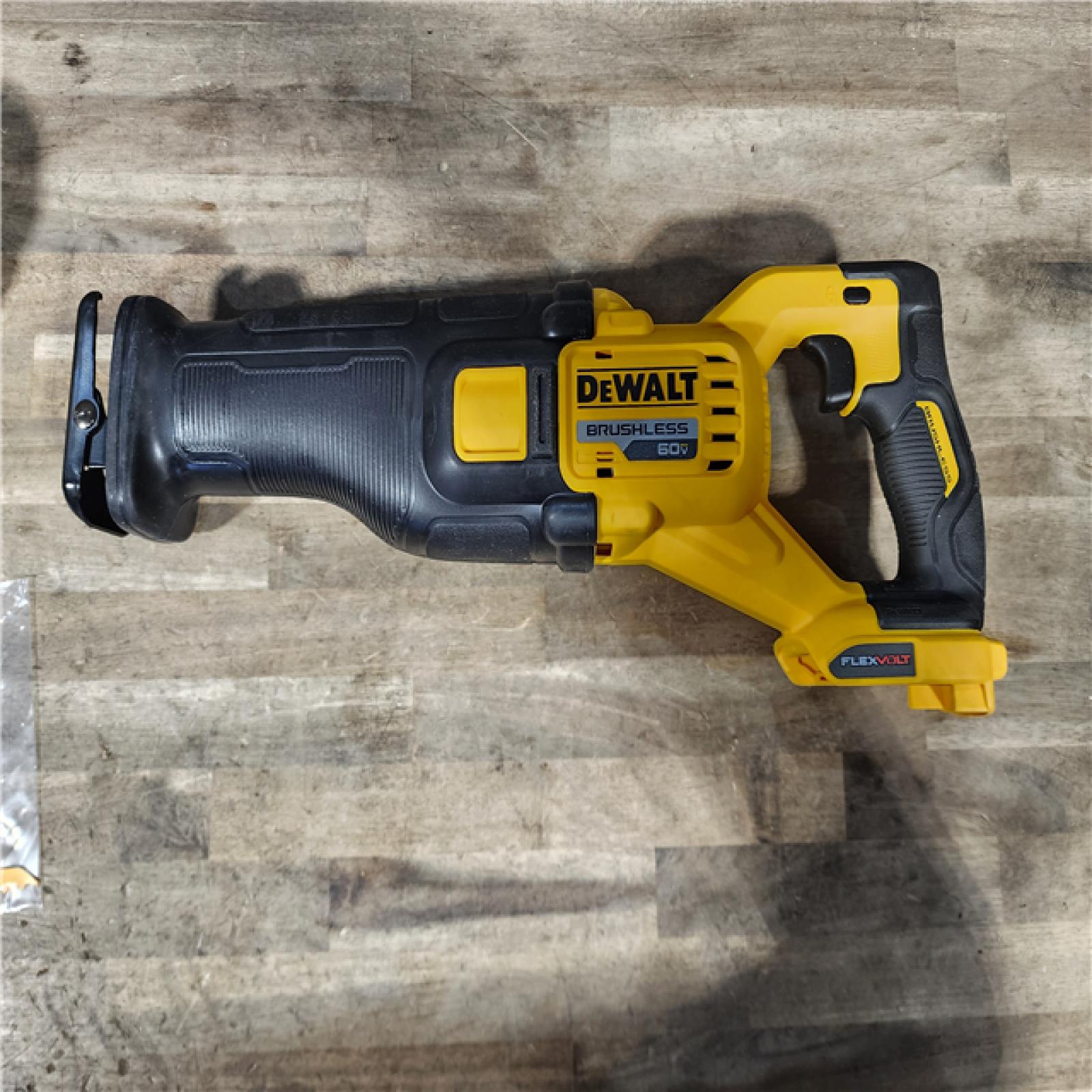 HOUSTON LOCATION - AS-IS DEWALT FLEXVOLT 60V MAX Cordless Brushless Reciprocating Saw Kit with (1) FLEXVOLT 9.0Ah Battery