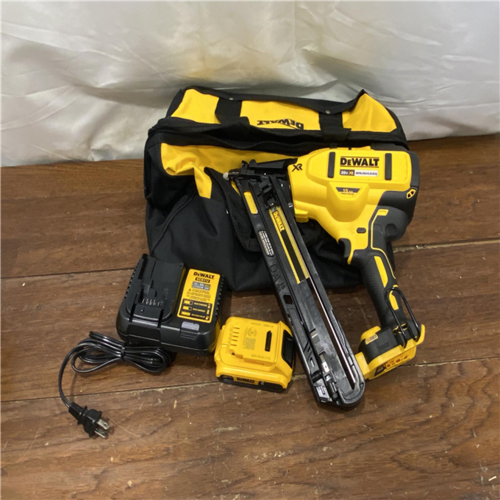 AS-IS DEWALT 20V MAX XR 15 Ga. Cordless 34 Deg Nailer 20 V