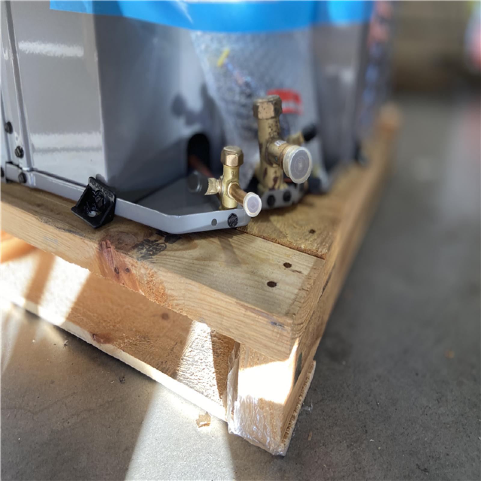 DALLAS LOCATION - Johnson Controls 14.3 SEER2 8.2 HSPF Two Stage 2.5 Ton Heat Pump