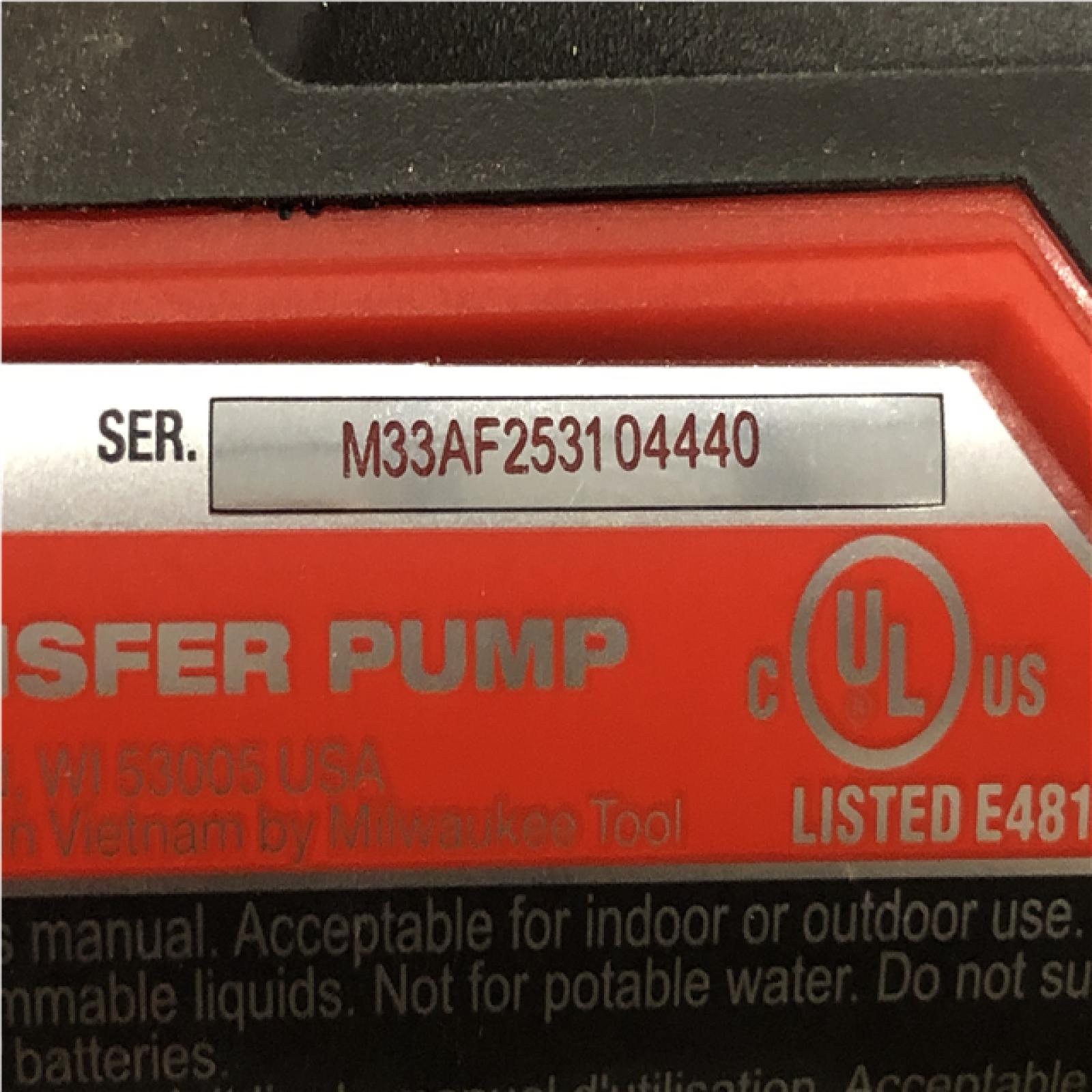 AS-IS Milwaukee 12-Volt Lithium-Ion Cordless 9 GPM 0 hp. Submersible Stick Water Transfer Pump (Tool Only)