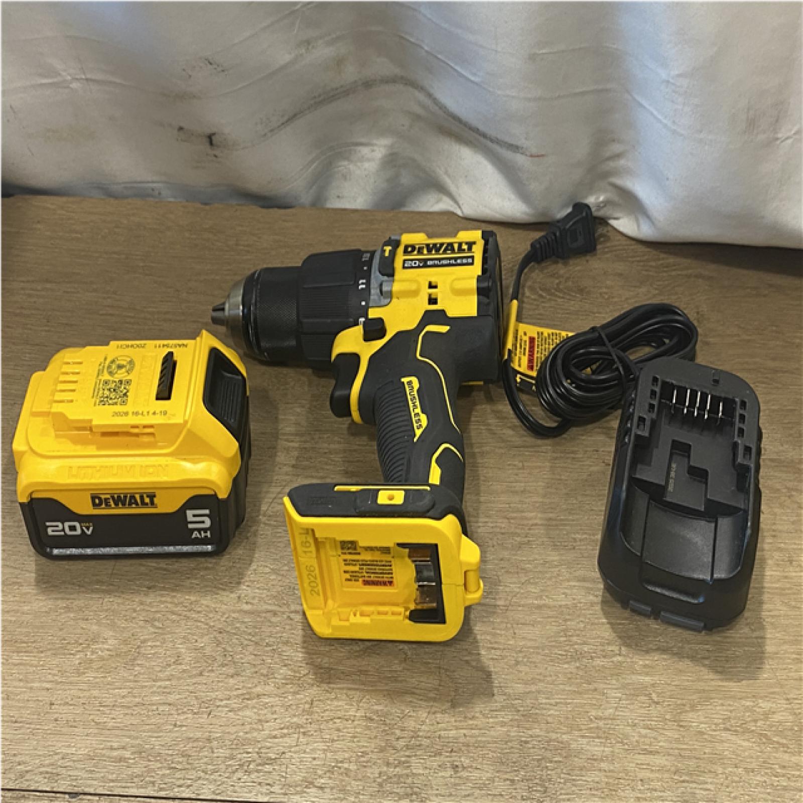 AS-IS DEWALT ATOMIC 20V Lithium-Ion Cordless 1/2 in. Hammer Drill Kit