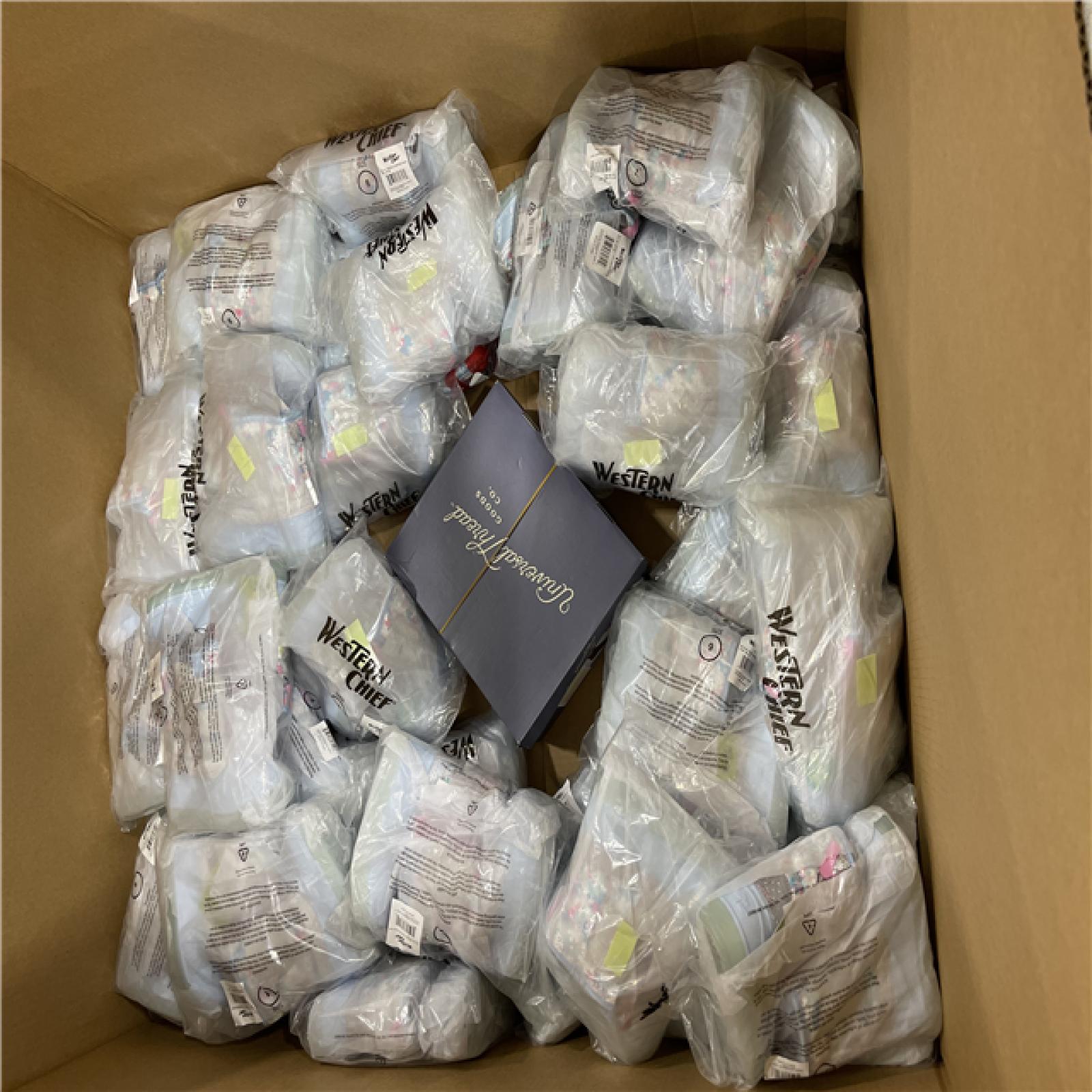 DALLAS LOCATION- NEW!- BULLSEYE MIXED CLOTHING PALLET (300 UNITS)