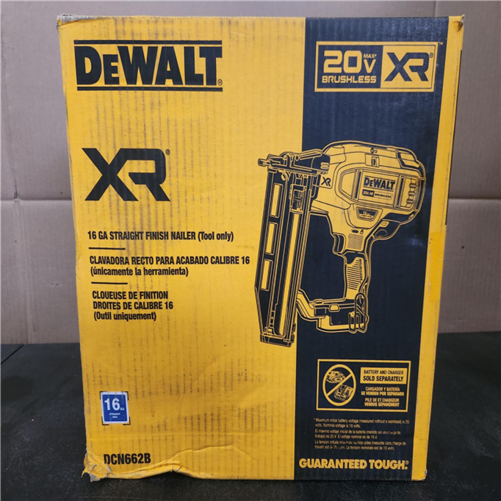 Phoenix LIKE NEW DEWALT 20V MAX XR 16-Gauge Lithium-Ion Cordless Finish Nailer (Tool Only)