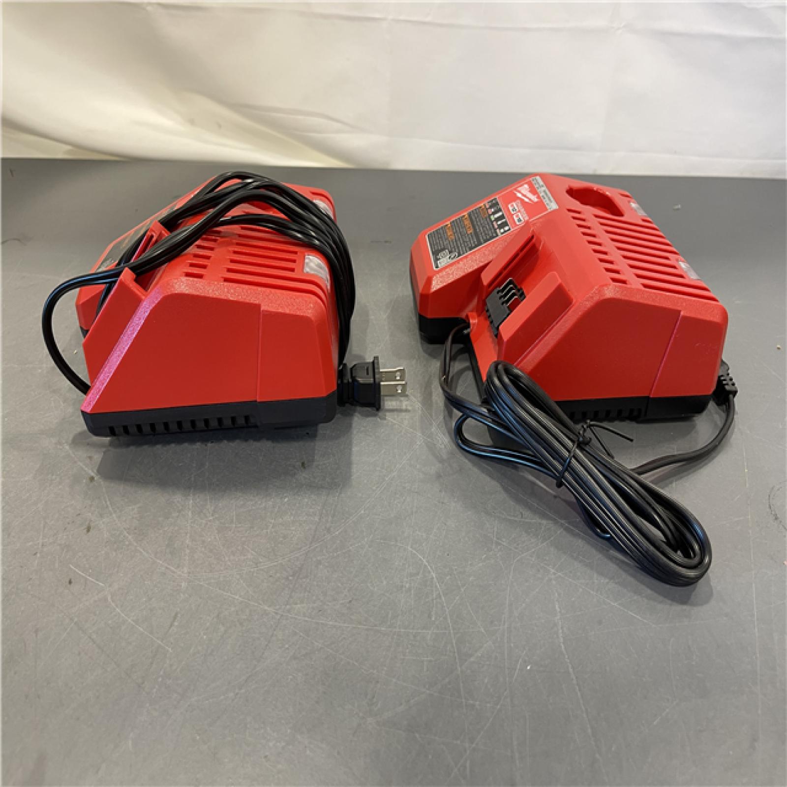 AS-IS - Milwaukee M12 or M18 18V and 12V Multi Voltage Lithium Ion Battery Charger w/ Onboard Fuel Gauge