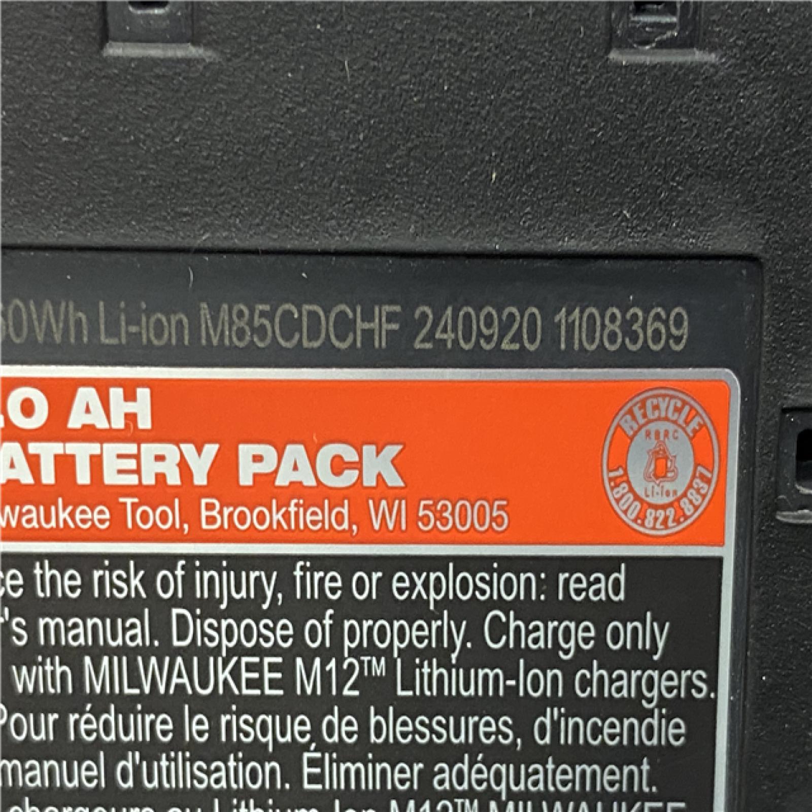 AS-IS Milwaukee FUEL 12V Li-Ion Brushless Cordless Stubby 1/2 in. Impact Wrench Kit