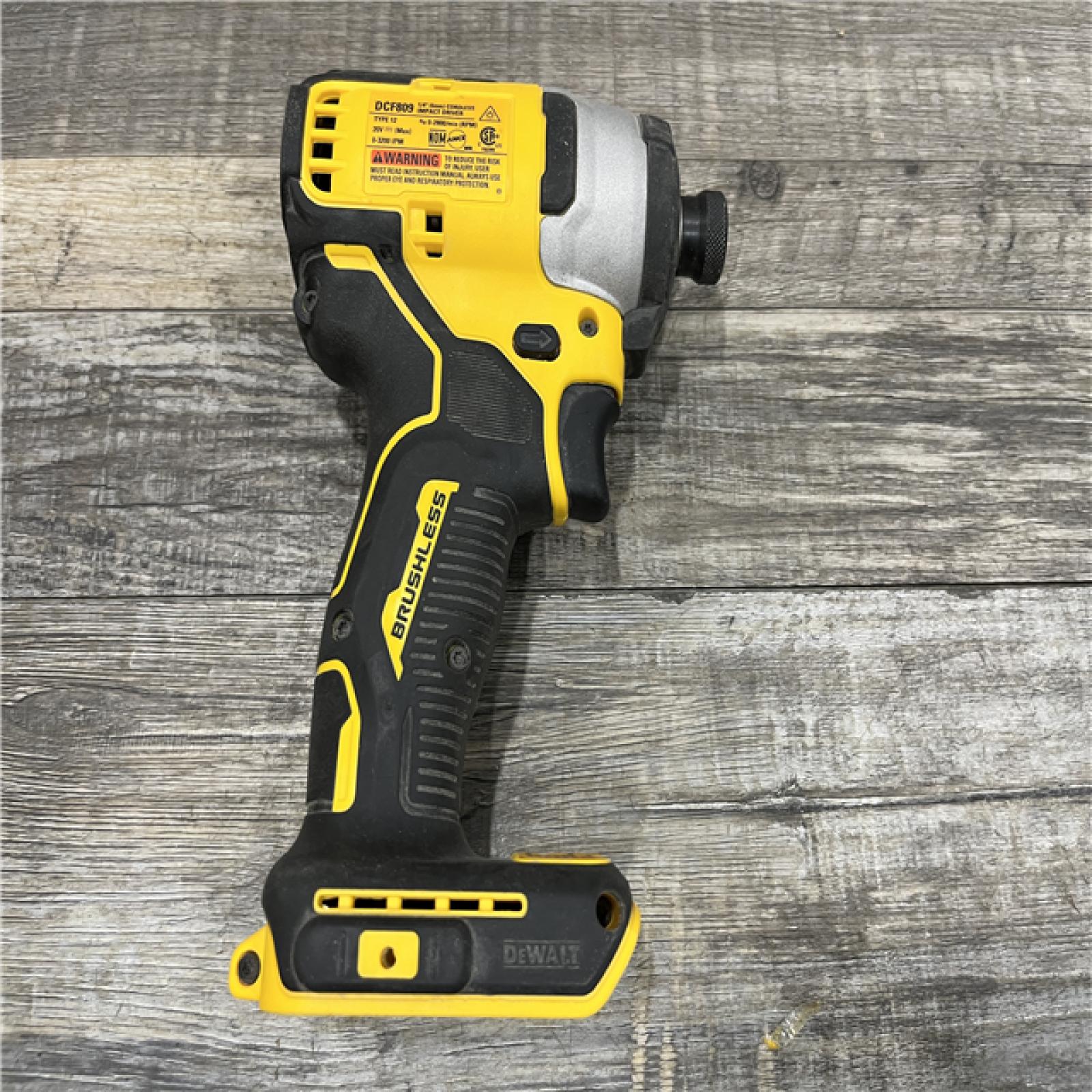 AS-IS DEWALT Atomic 20V Max Lithium-Ion Brushless Cordless Compact 1/4 in. Impact Driver Kit