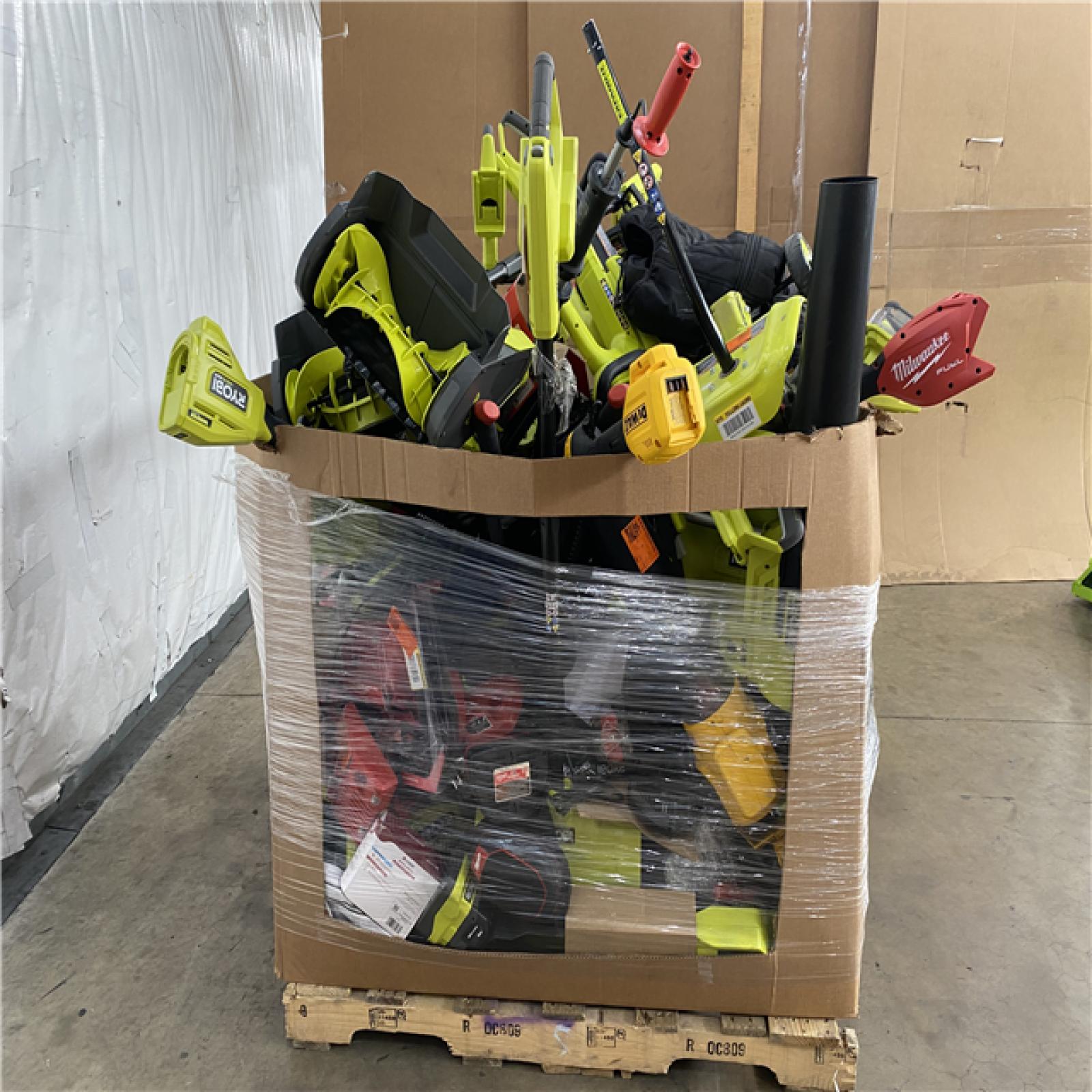 Houston Location AS IS - Tool Pallet