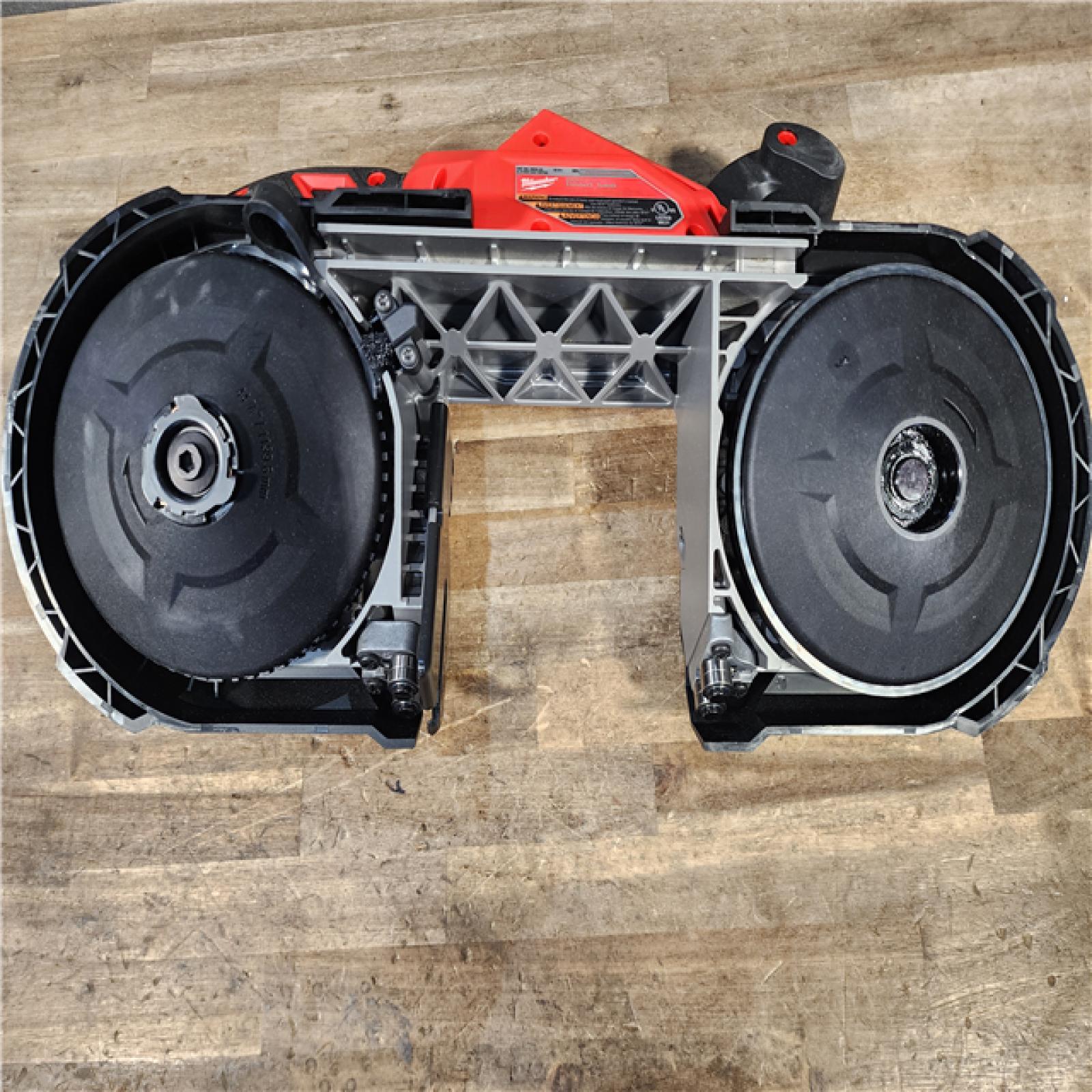 HOUSTON LOCATION - AS-IS (APPEARS LIKE NEW) Milwaukee FUEL 18V Lithium-Ion Brushless Cordless Deep Cut Band Saw (Tool-Only)