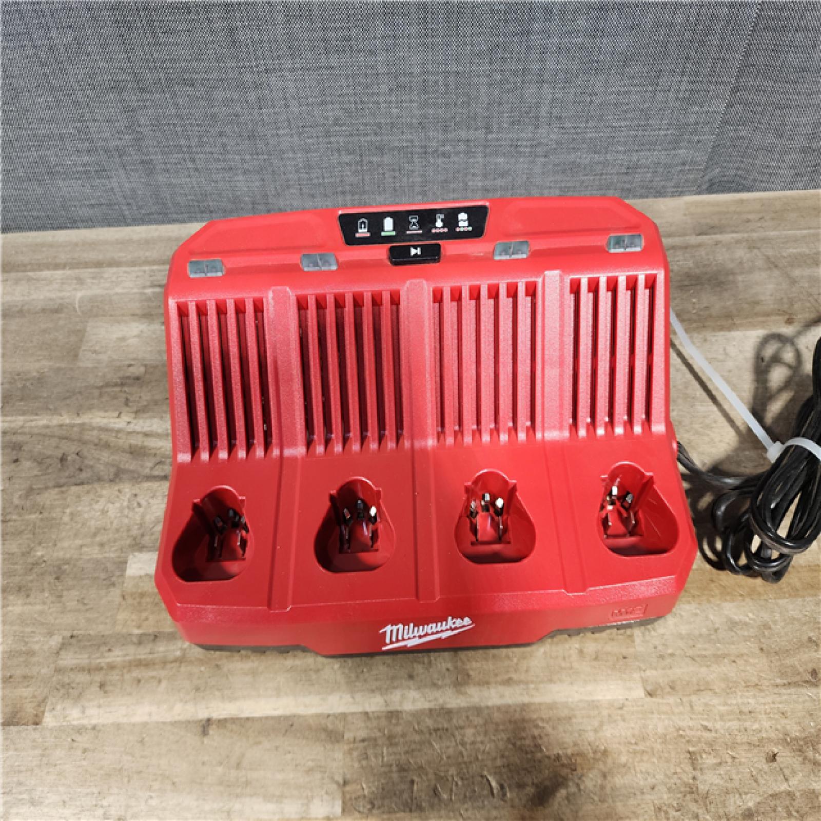 HOUSTON LOCATION - AS-IS MILWAUKEE BATTERY CHARGER PACK QTY - 2