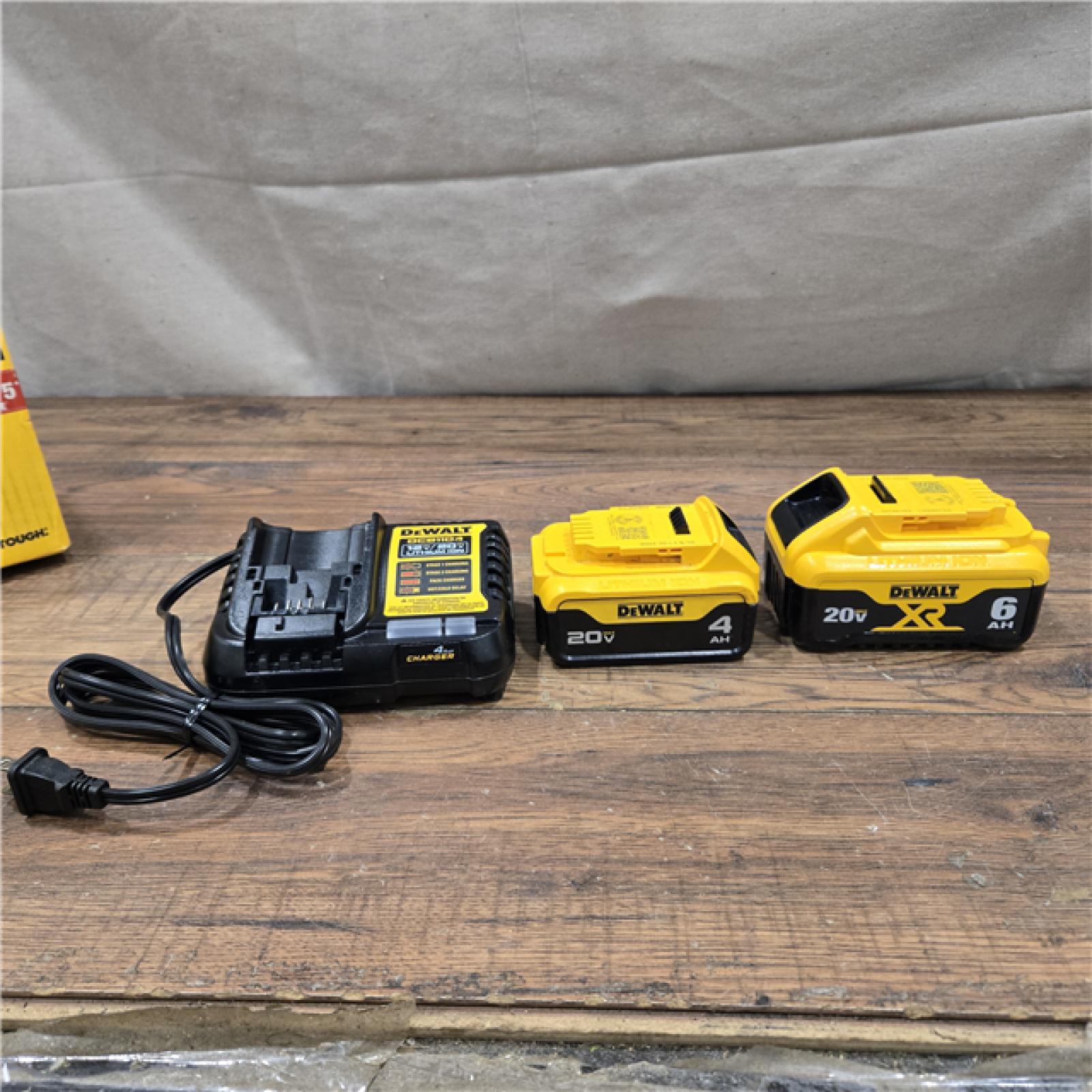 AS-IS NEW DEWALT 20V MAX Lithium-Ion 6.0Ah and 4.0Ah Battery and Charger Starter Kit