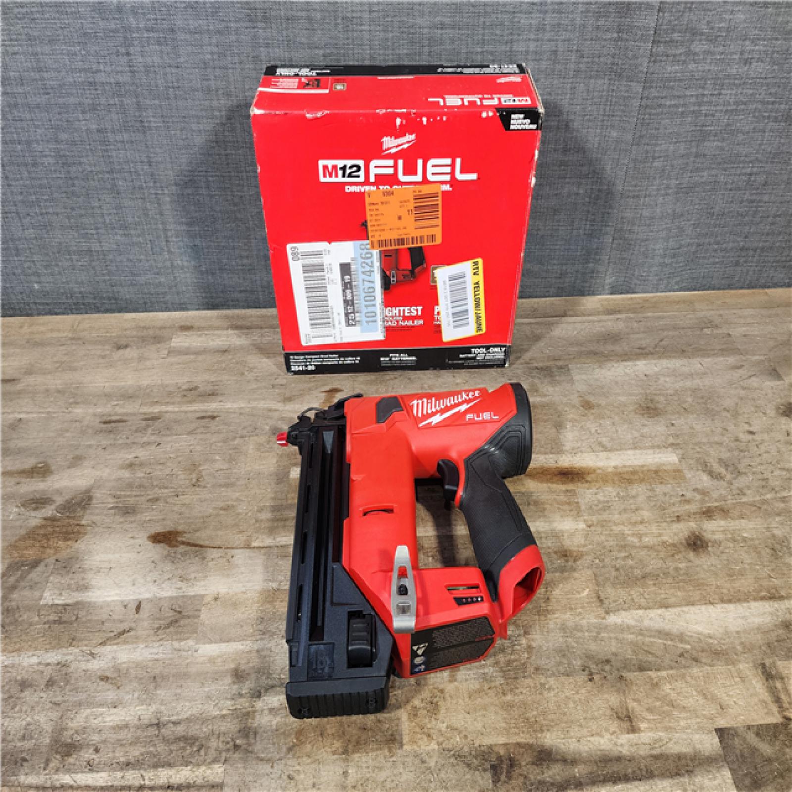 HOUSTON LOCATION - AS-IS Milwaukee M12 FUEL 18 Gauge Compact Brad Nailer (Tool-Only)