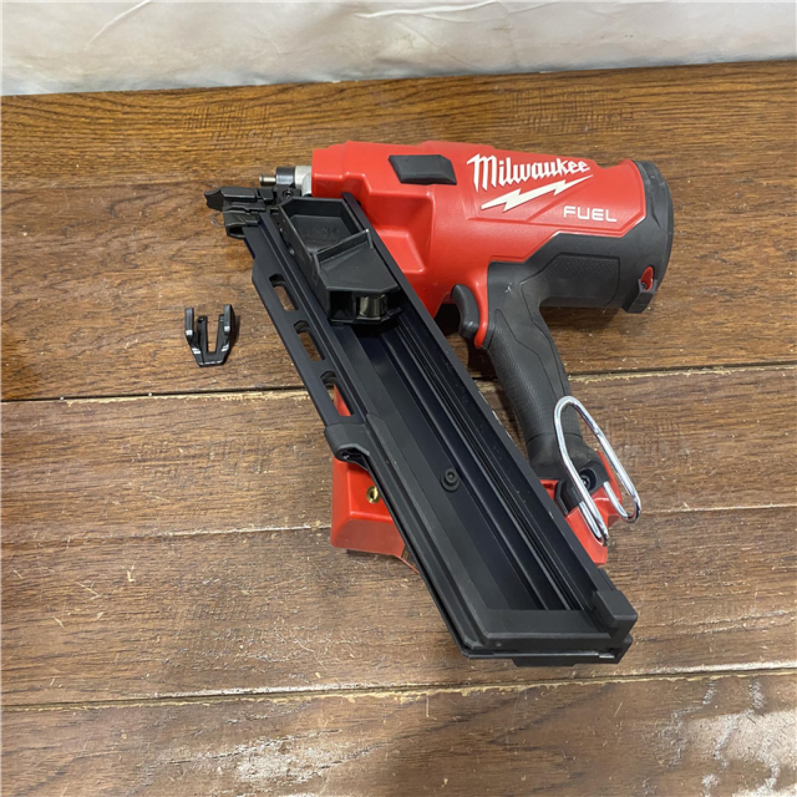 AS-IS Milwaukee 2744-20 M18 FUEL 21-Degree Cordless Framing Nailer (Tool Only)
