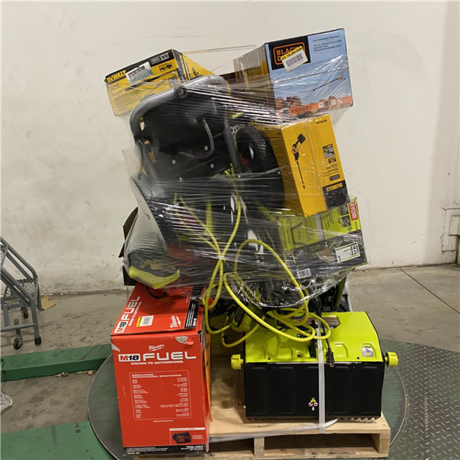 Dallas Location - As-Is Tool Pallet