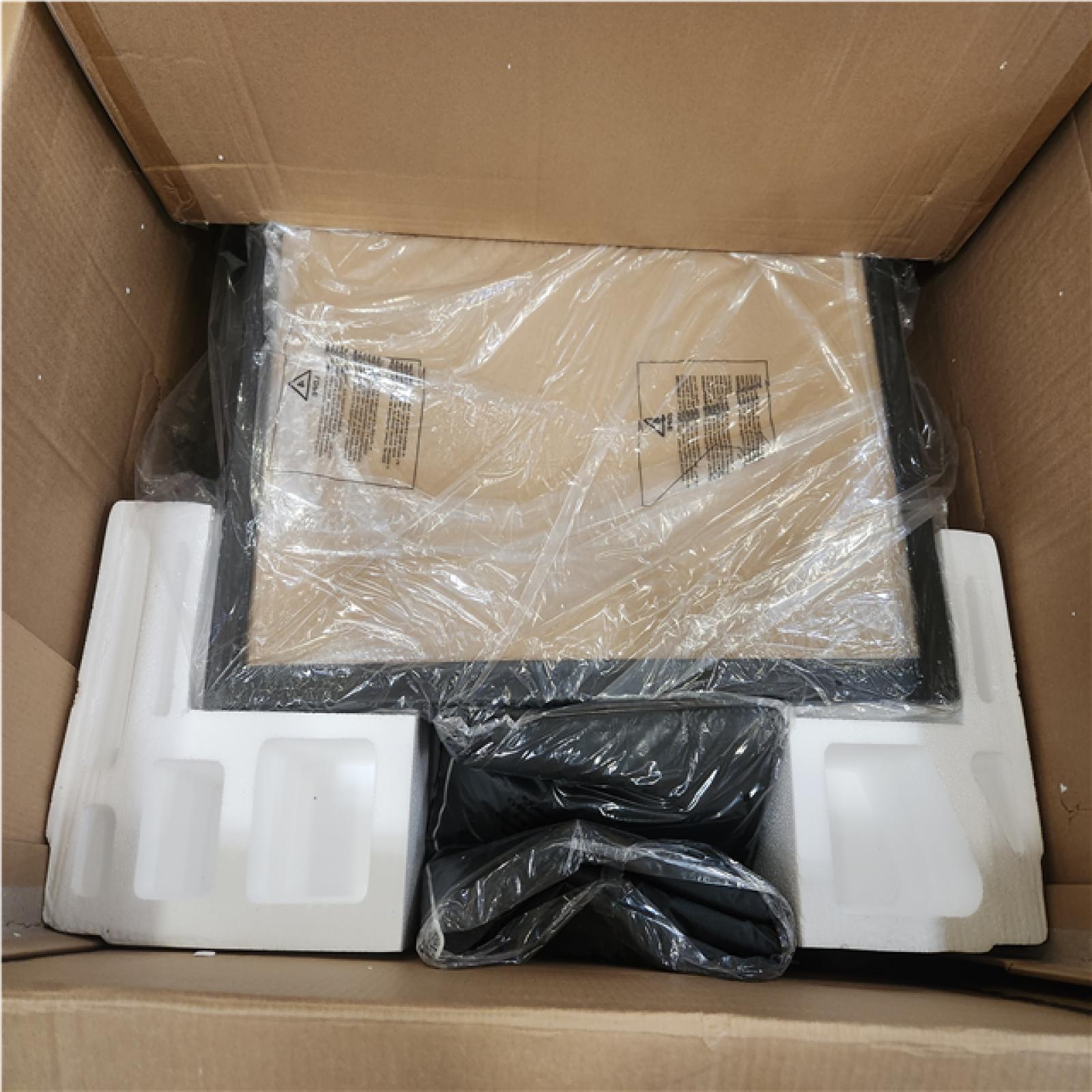 Phoenix NEW Even Embers 26 in. Santa Maria Charcoal and Wood Grill in Black with Cover Included