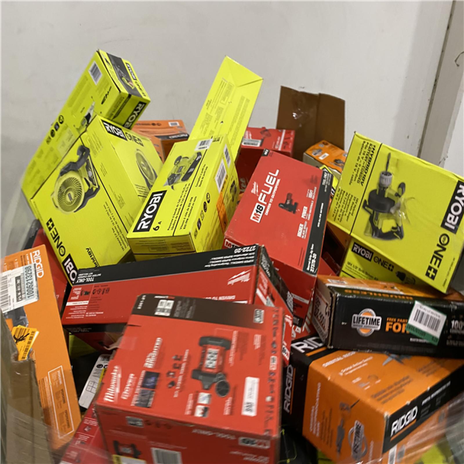 Dallas Location - As-Is Tool Pallet
