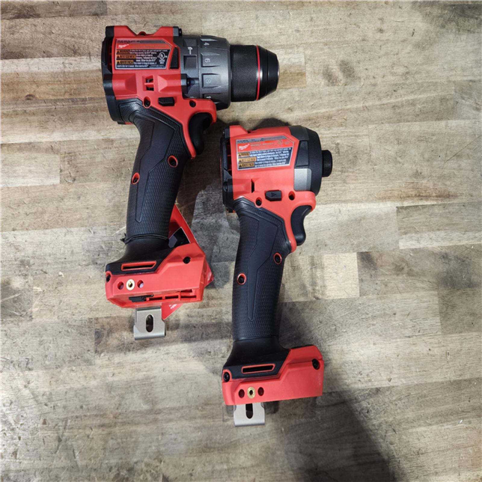 HOUSTON LOCATION - AS-IS (APPEARS LIKE NEW) Milwaukee FUEL 18V Lithium-Ion Brushless Cordless Hammer Drill and Impact Driver Combo Kit