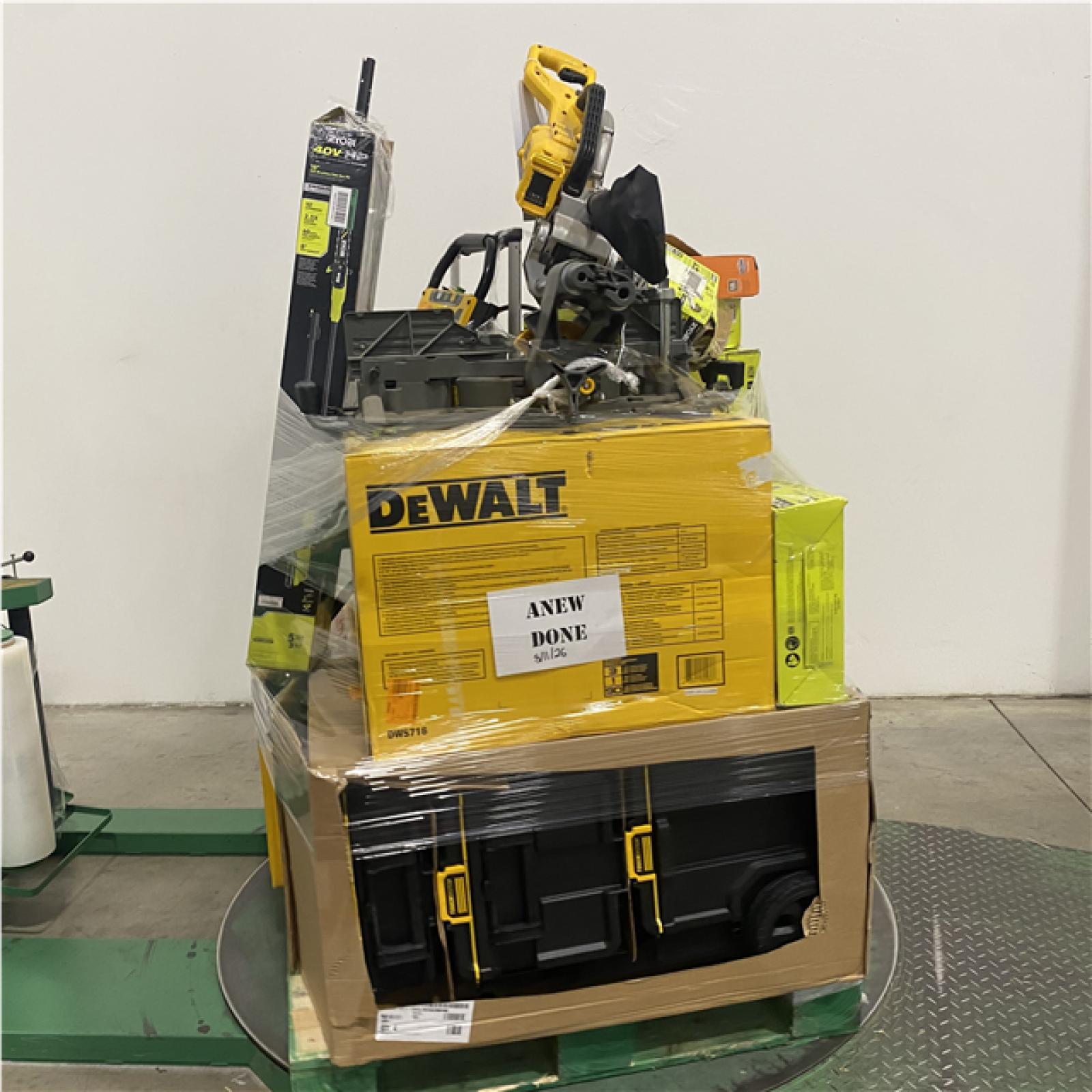 Dallas Location - As-Is Tool Pallet