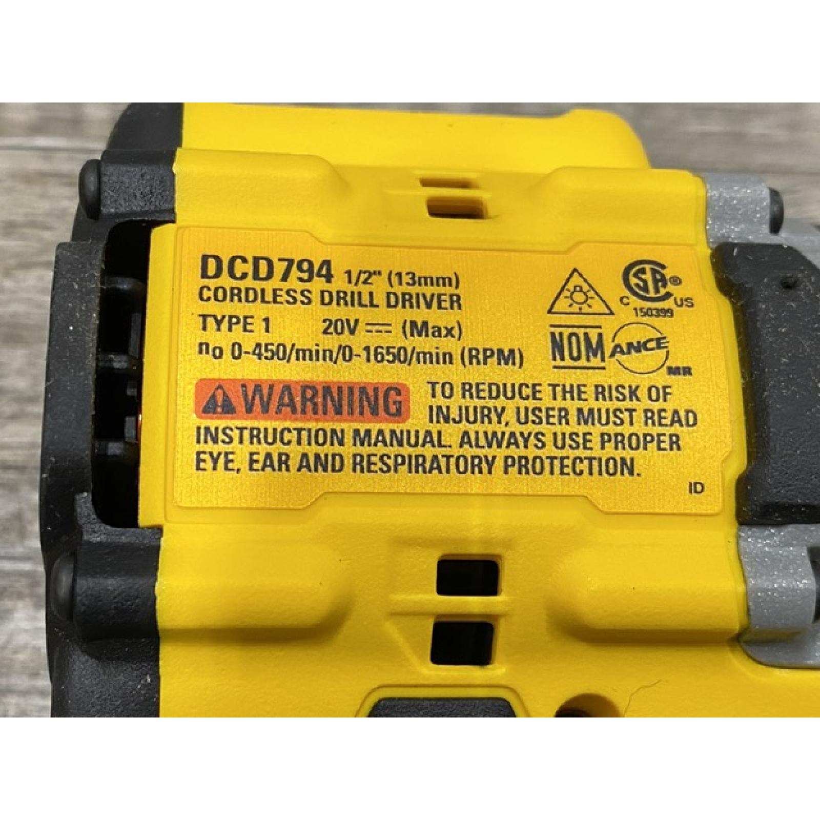 AS-IS DEWALT Atomic 20V Lithium-Ion Cordless Compact 1/2 in. Drill/Driver Kit