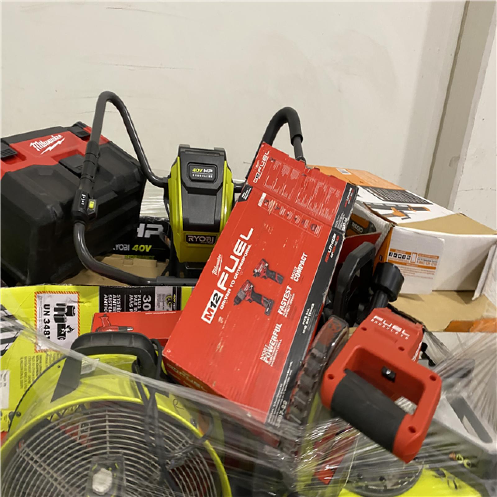 Dallas Location - As-Is Tool Pallet