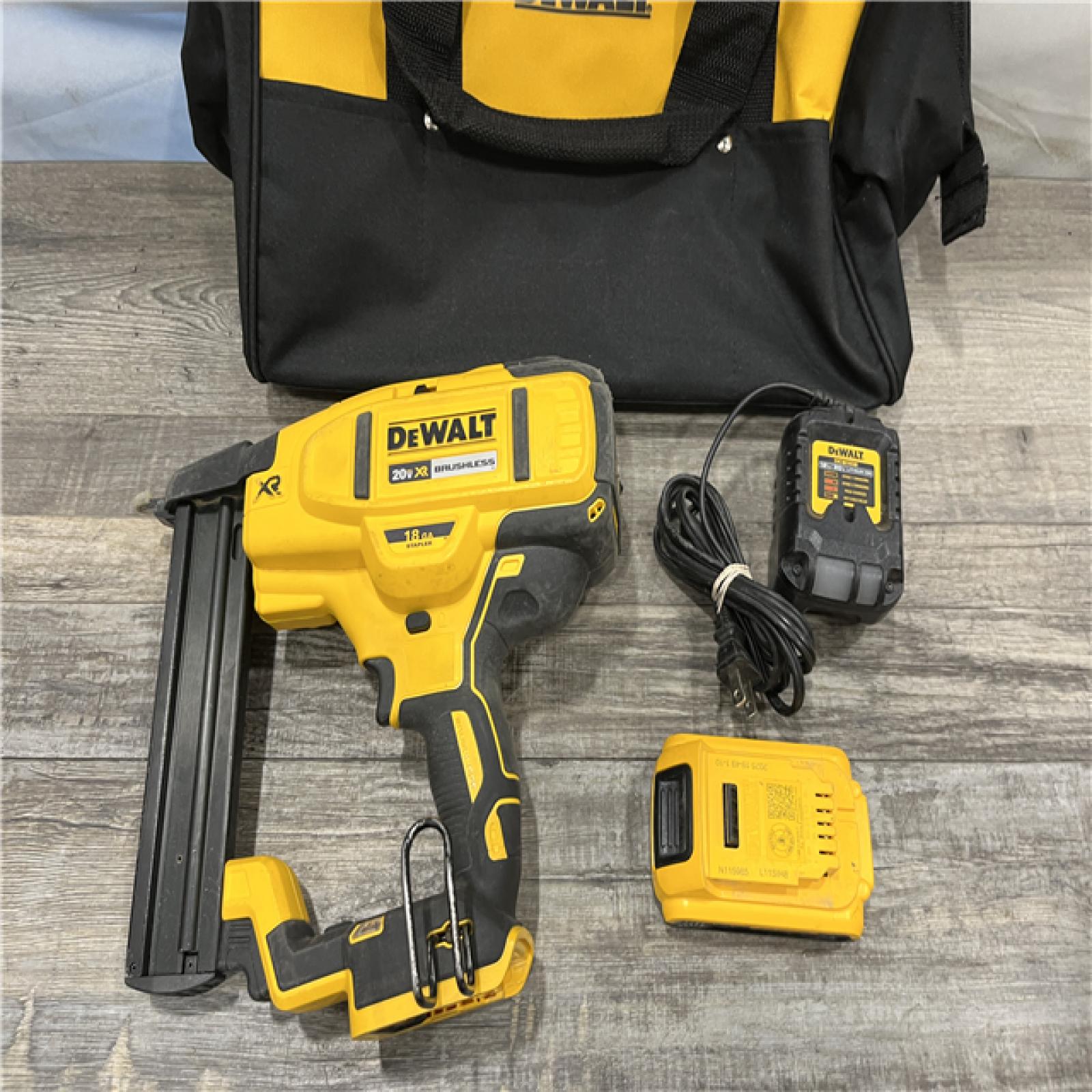 AS-IS DEWALT 20V MAX XR Lithium-Ion Cordless 18-Gauge Narrow Crown Stapler Kit