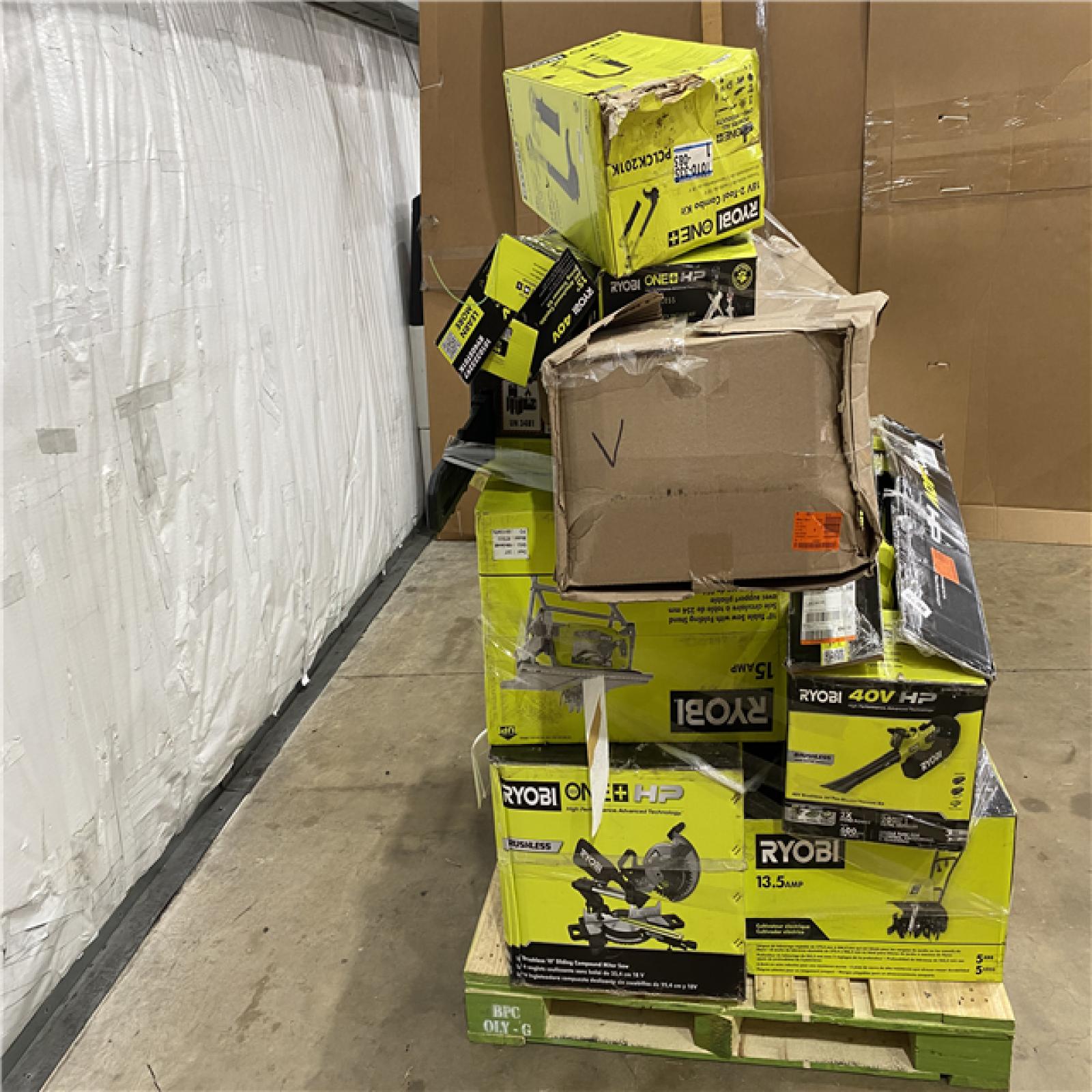 Houston Location AS IS - Tool Pallet