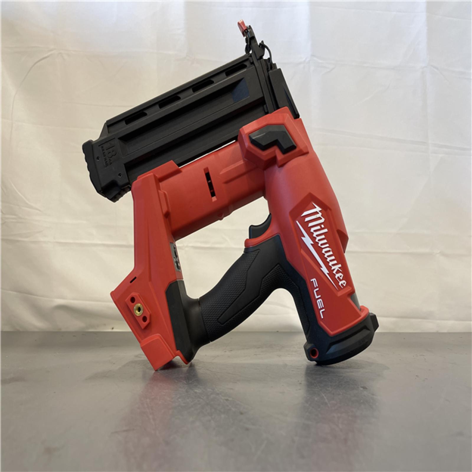 AS-IS - Milwaukee M18 Fuel 18V Brushless 18-Gauge Brad Nailer (Tool Only)
