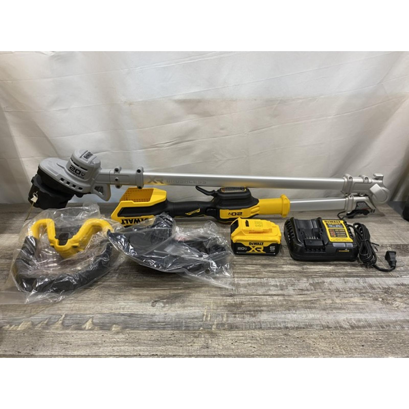 AS-IS DEWALT 20V MAX 14 in. Brushless Cordless Battery Powered Foldable String Trimmer Kit