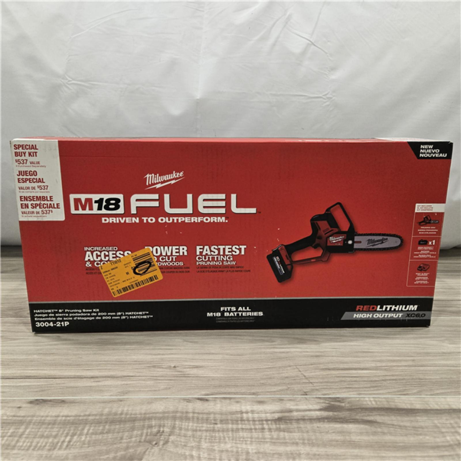 NEW! - Milwaukee M18 FUEL 18V HATCHET Pruning Saw Kit