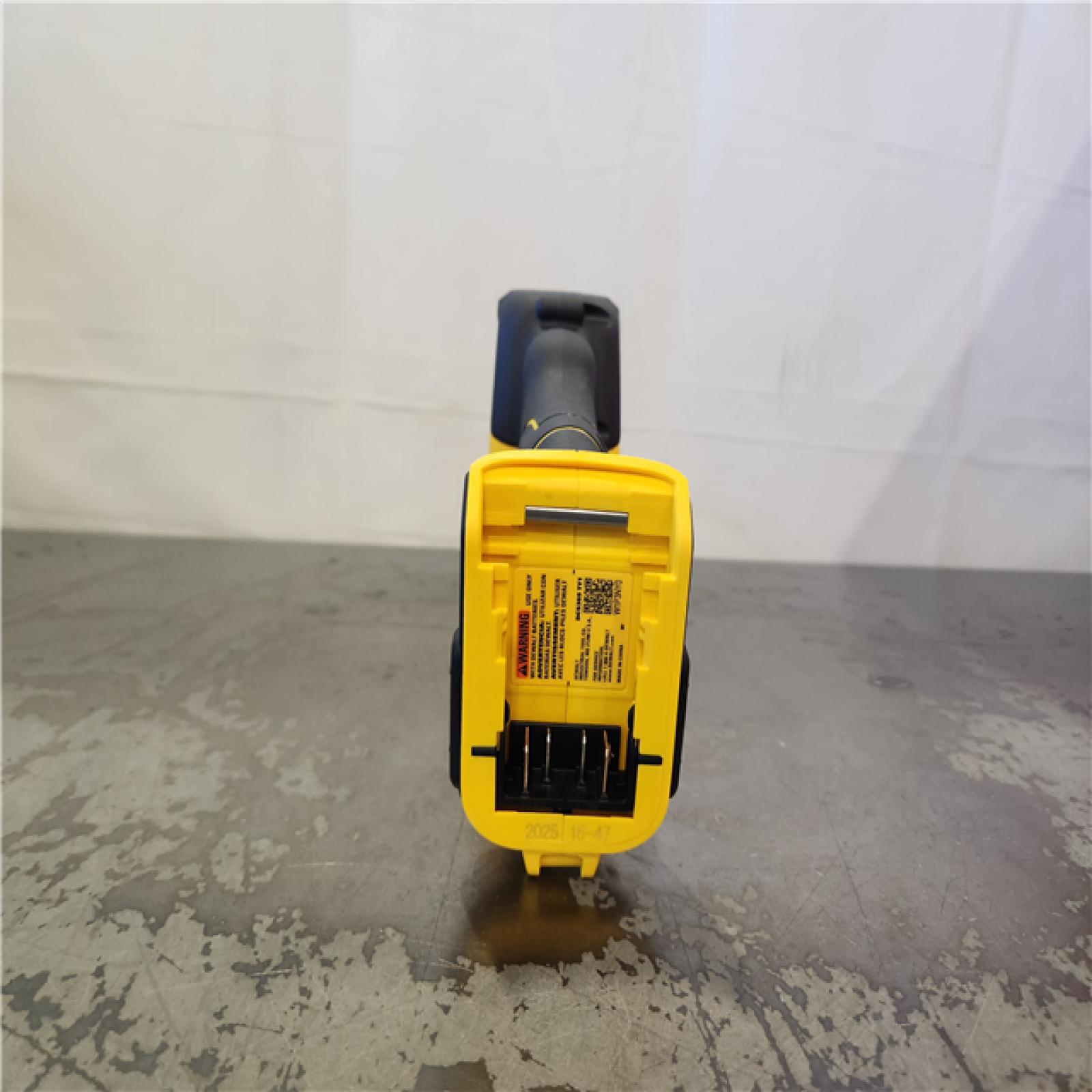 AS-IS- ATOMIC 20V MAX Cordless Brushless Compact Reciprocating Saw (Tool Only)