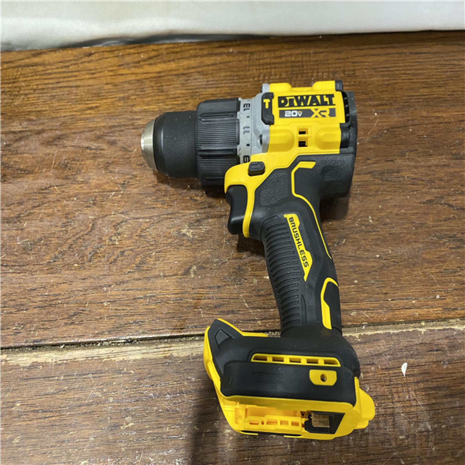 AS-IS DEWALT 20V MAX XR Hammer Drill and ATOMIC Impact Driver 2 Tool Cordless Combo Kit with (2) 4.0Ah Batteries, Charger, and Bag