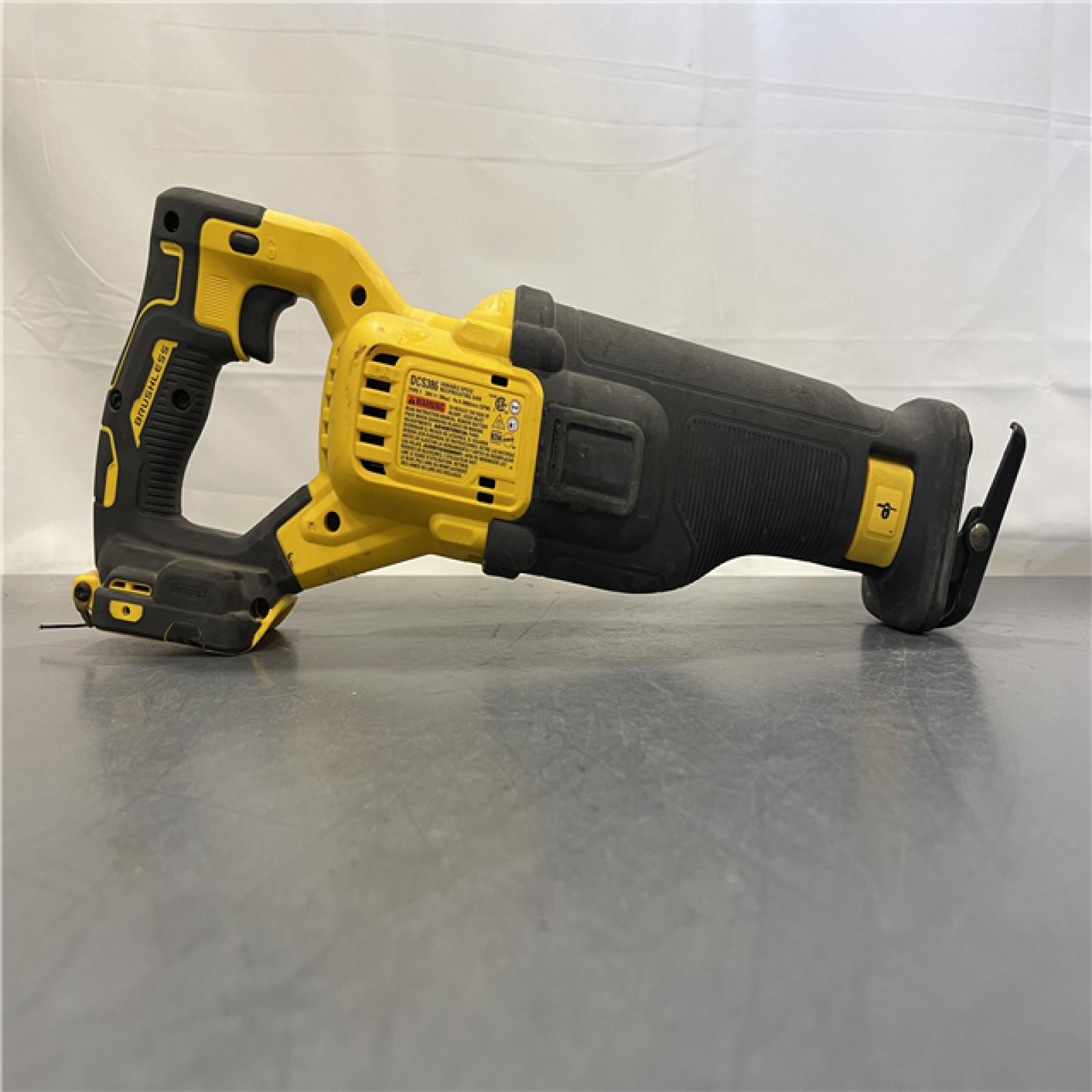 AS-IS - 20V MAX Lithium Ion Cordless Brushless Reciprocating Saw with FLEXVOLT ADVANTAGE (Tool Only)